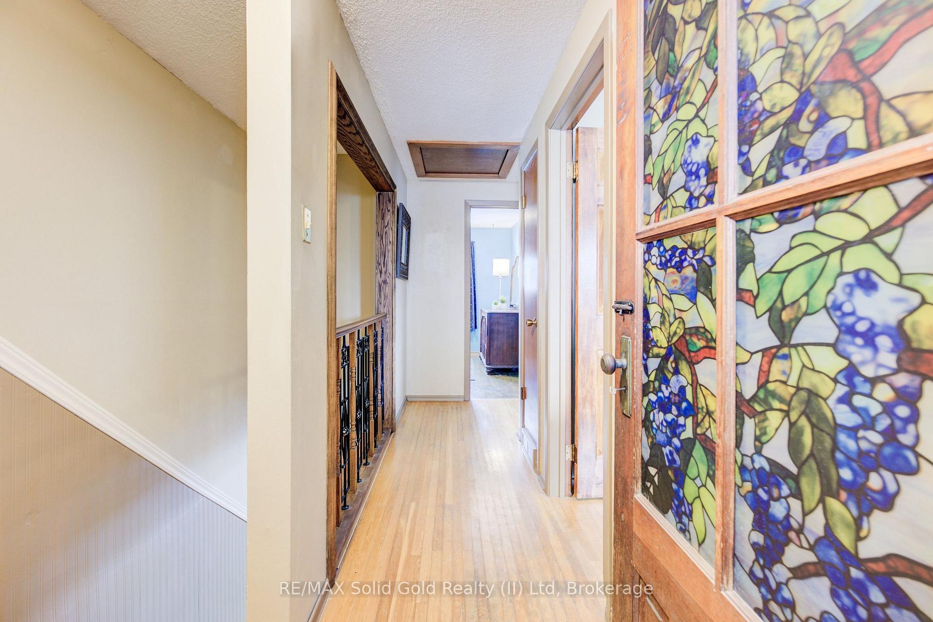 Photo 13 of 89 Oriole Parkway W, Woolwich — HOMEH