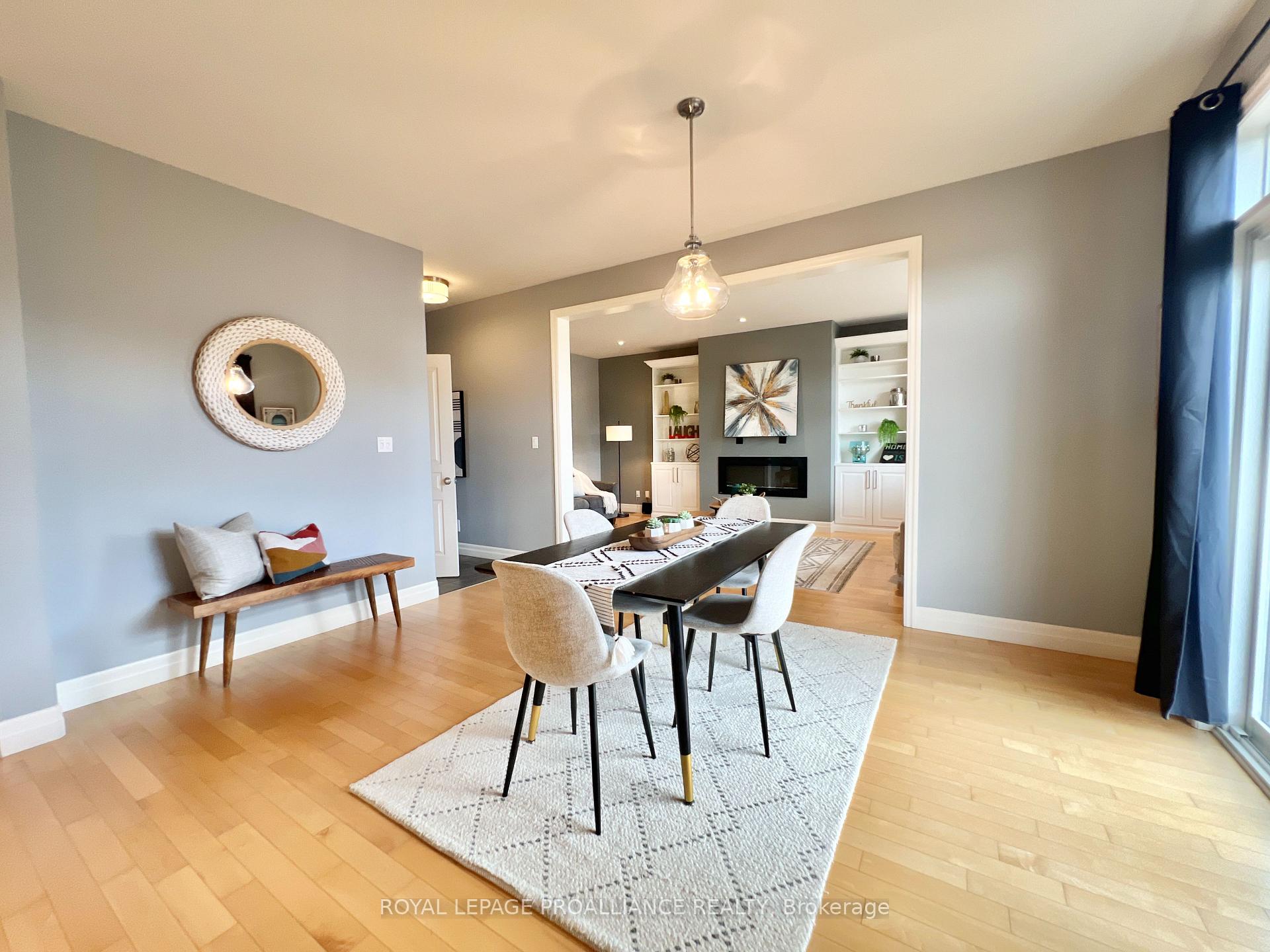 Photo 9 of 32 Vertis Court, Belleville, Thurlow Ward — HOMEH