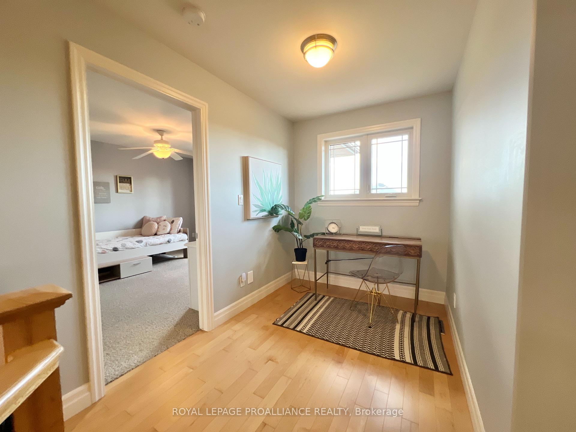 Photo 21 of 32 Vertis Court, Belleville, Thurlow Ward — HOMEH