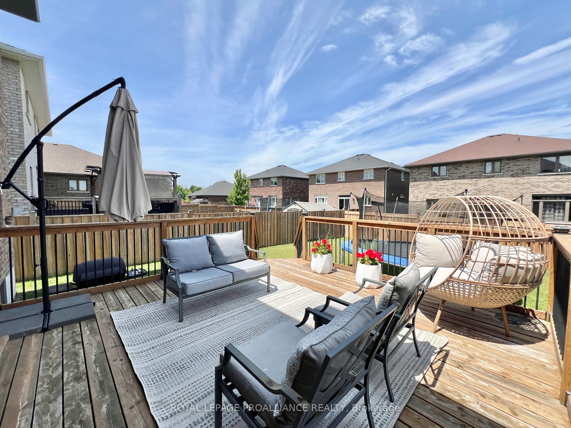 Photo 29 of 32 Vertis Court, Belleville, Thurlow Ward — HOMEH