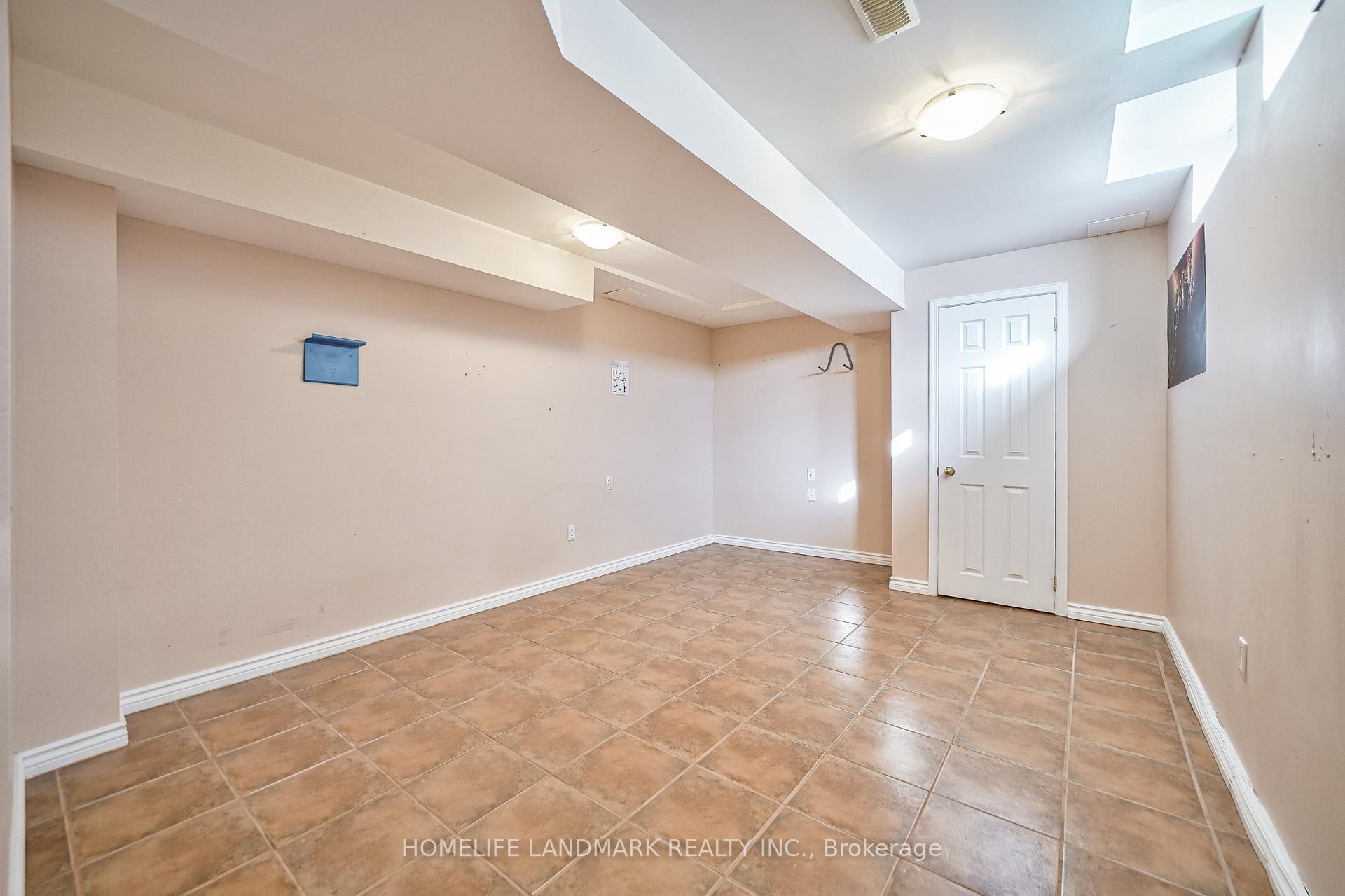Photo 37 of 86 Heathfield Avenue, Markham, Victoria Manor-Jennings Gate — HOMEH