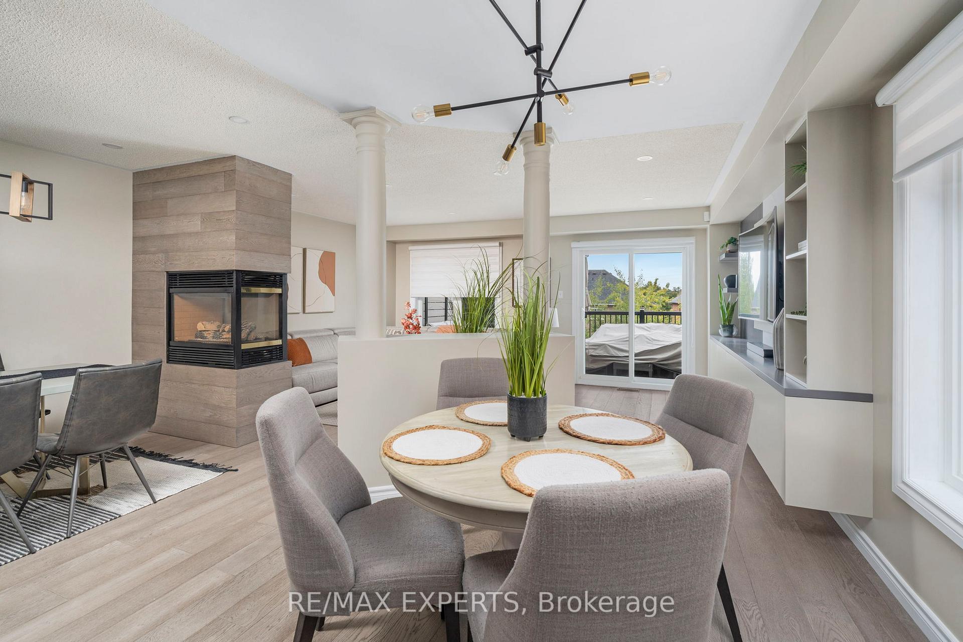Photo 7 of 157 Primeau Drive, Aurora, Aurora Grove — HOMEH