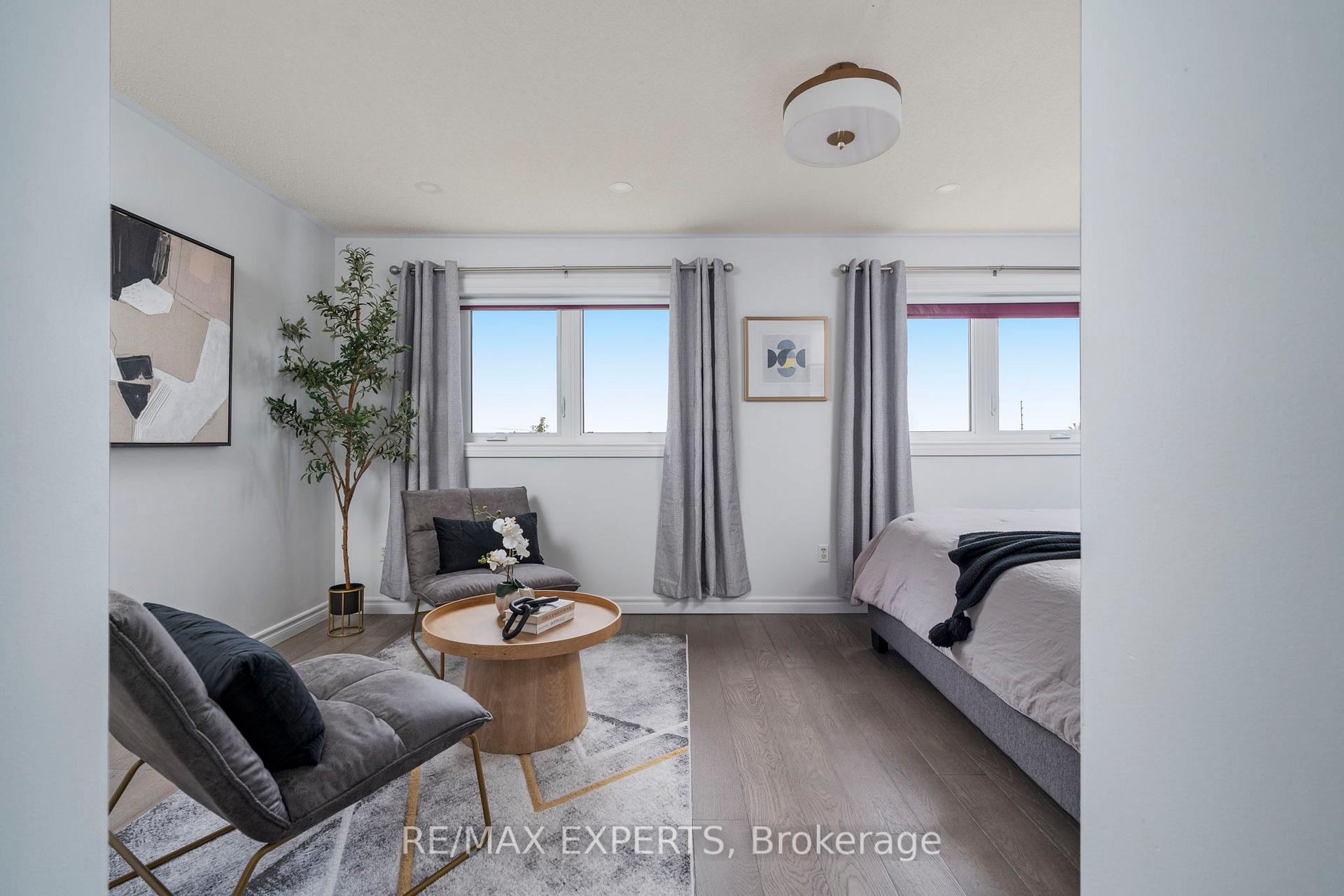 Photo 8 of 157 Primeau Drive, Aurora, Aurora Grove — HOMEH