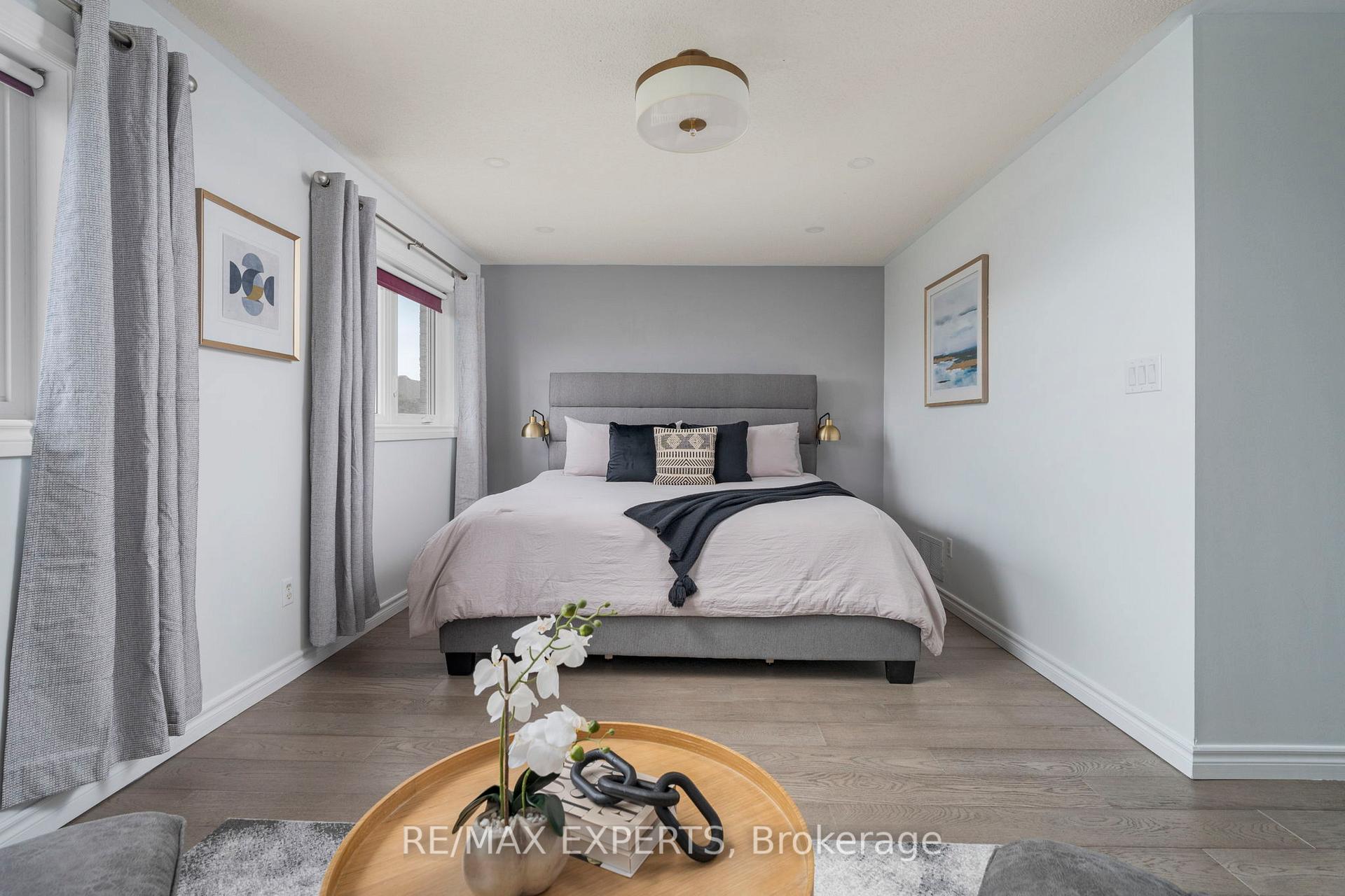 Photo 14 of 157 Primeau Drive, Aurora, Aurora Grove — HOMEH