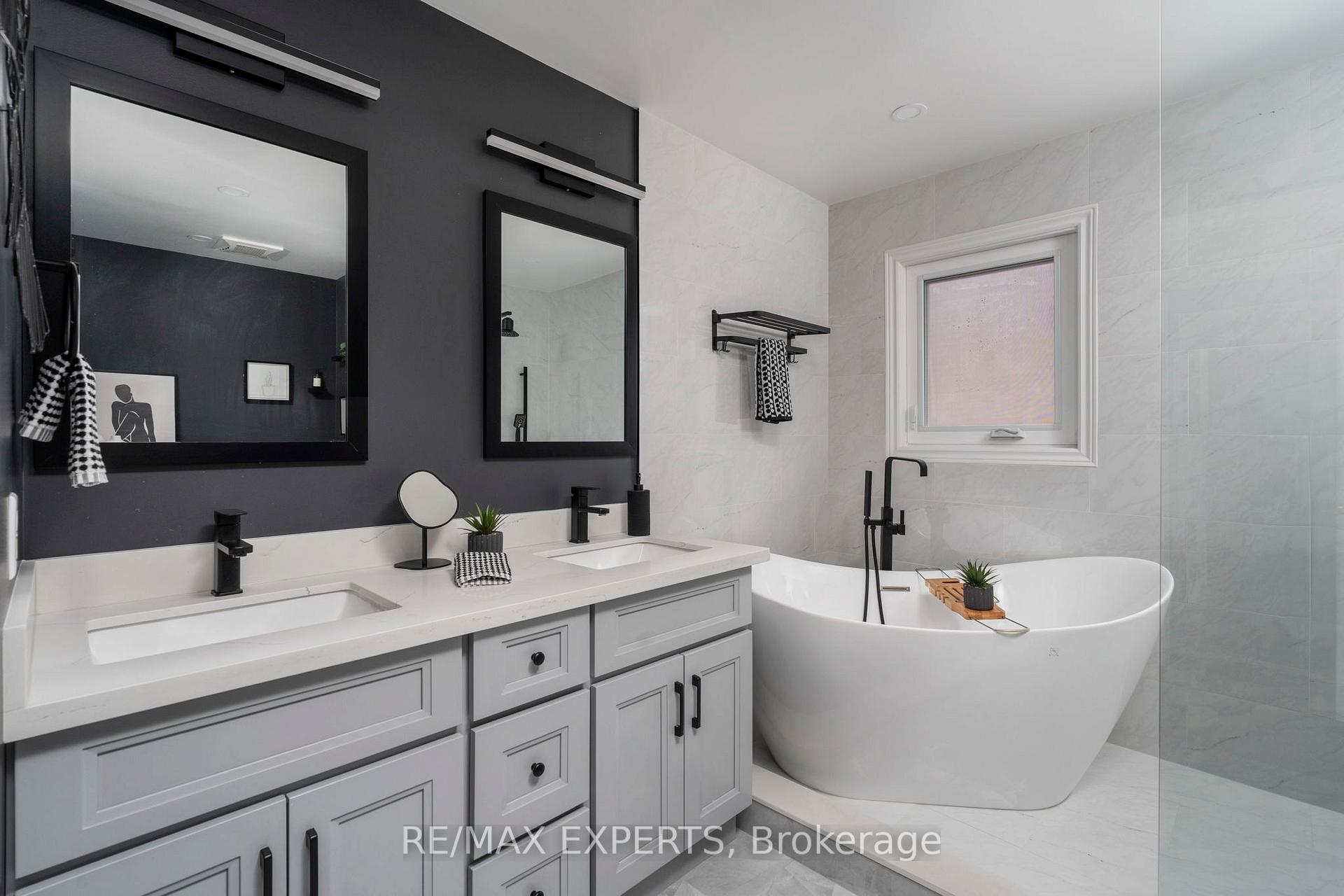 Photo 13 of 157 Primeau Drive, Aurora, Aurora Grove — HOMEH