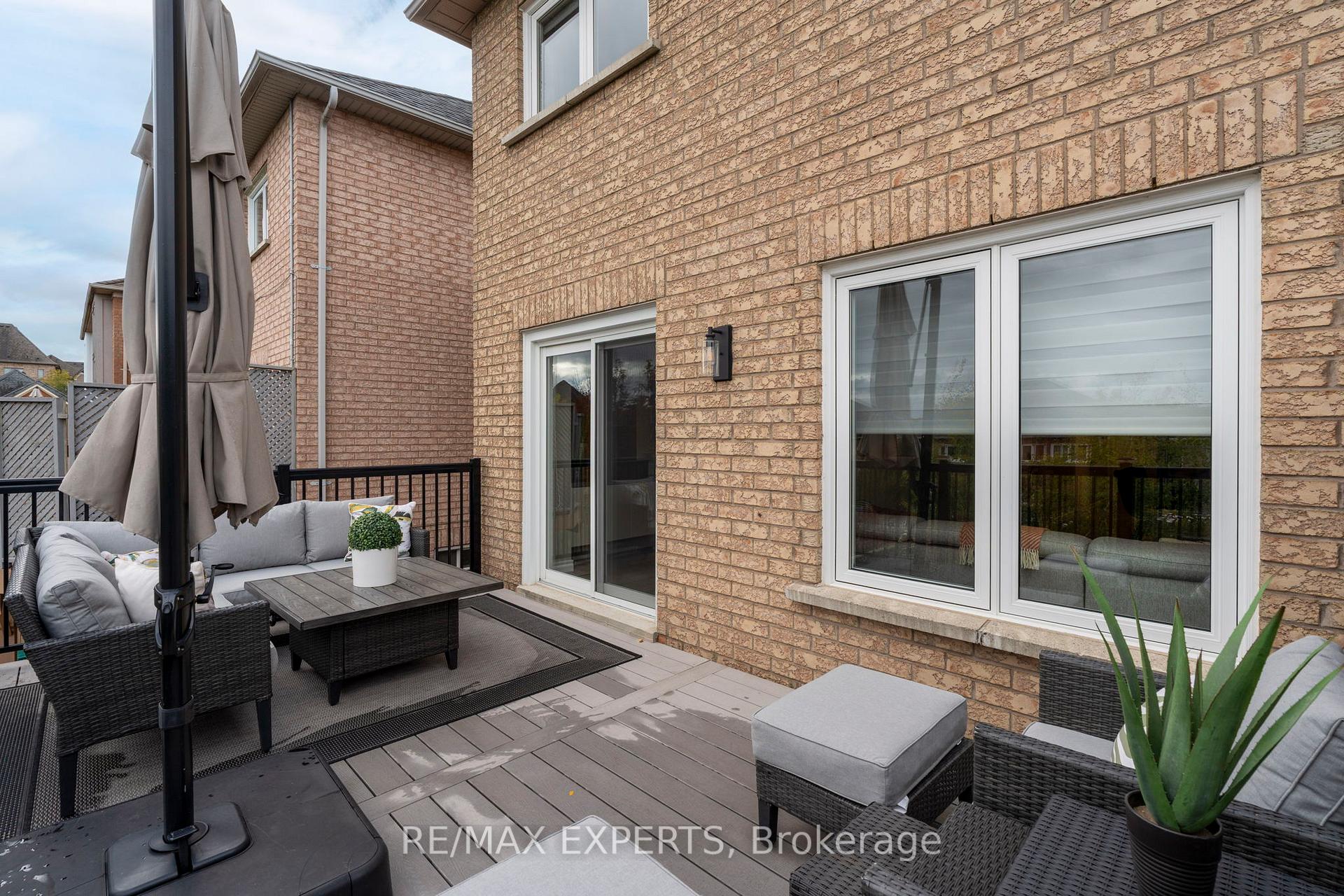 Photo 26 of 157 Primeau Drive, Aurora, Aurora Grove — HOMEH