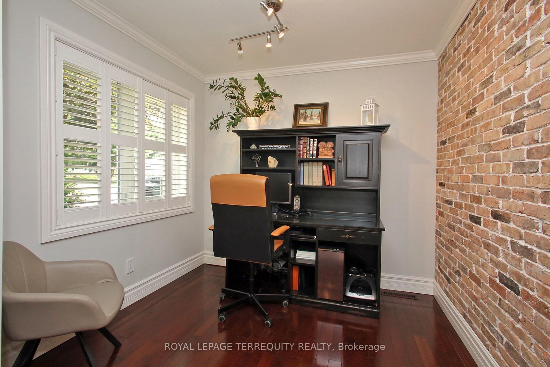 Photo 19 of 208 Craydon Road, Whitby, Downtown Whitby — HOMEH