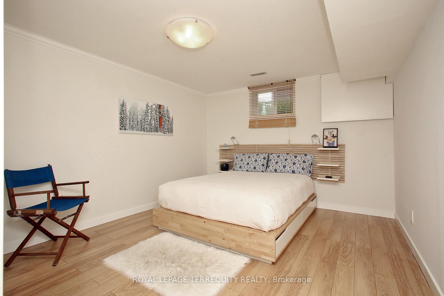 Photo 26 of 208 Craydon Road, Whitby, Downtown Whitby — HOMEH
