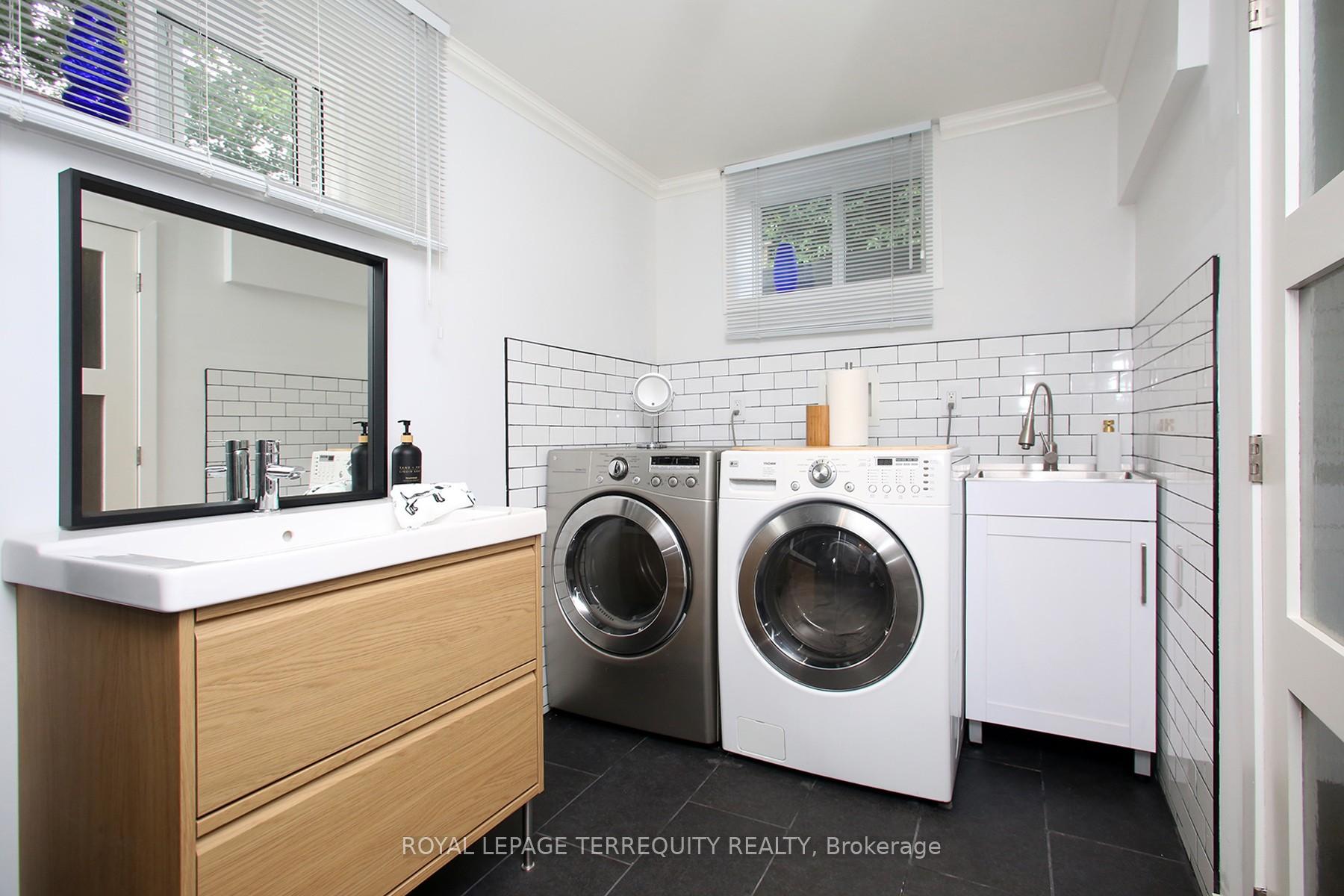 Photo 28 of 208 Craydon Road, Whitby, Downtown Whitby — HOMEH