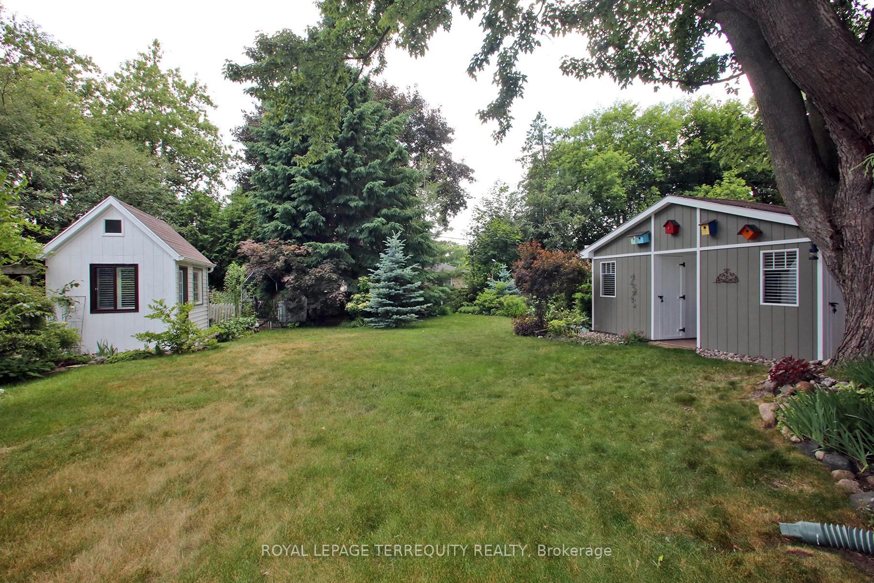 Photo 35 of 208 Craydon Road, Whitby, Downtown Whitby — HOMEH