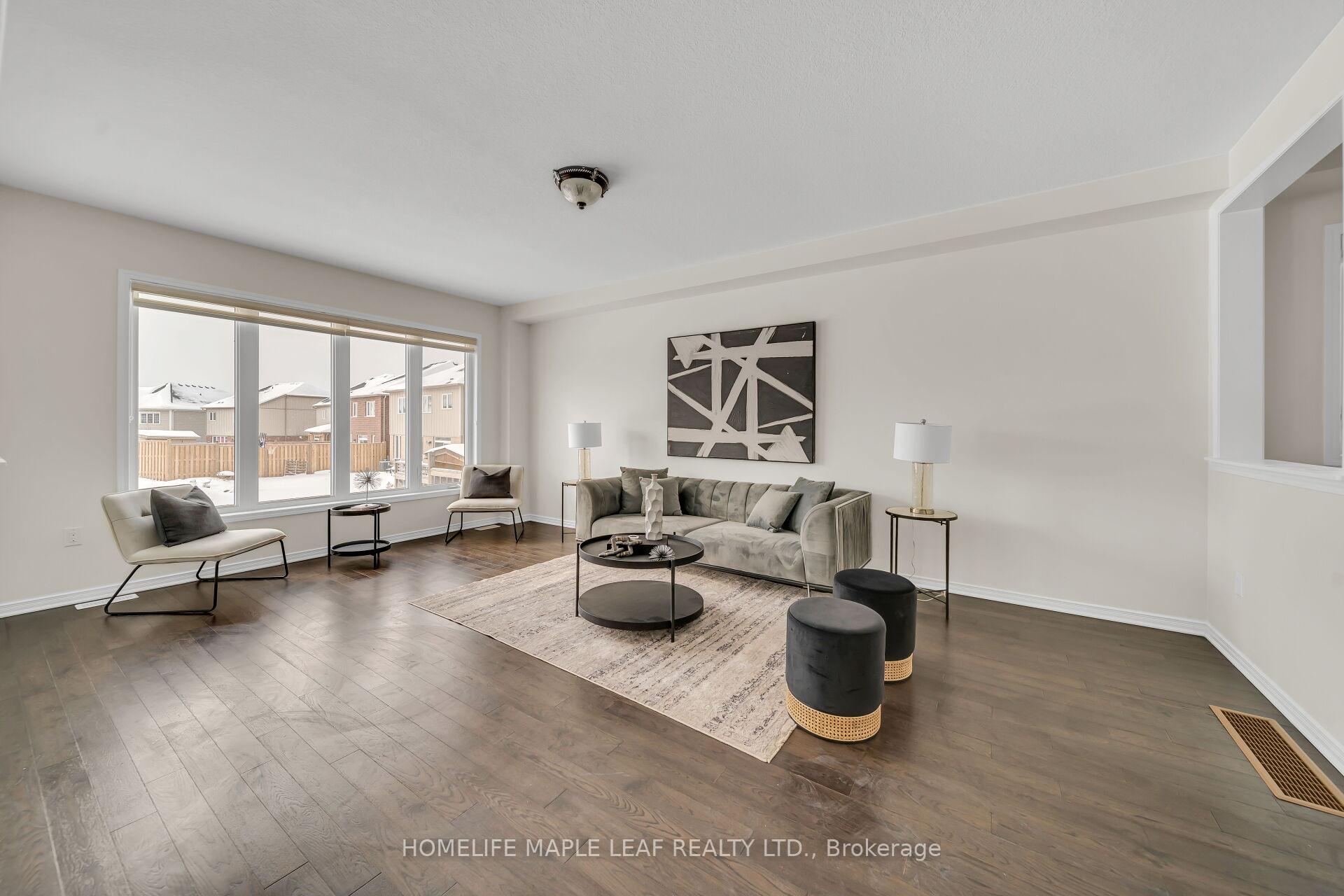 Photo 8 of 11 Curtis Street, Woolwich — HOMEH