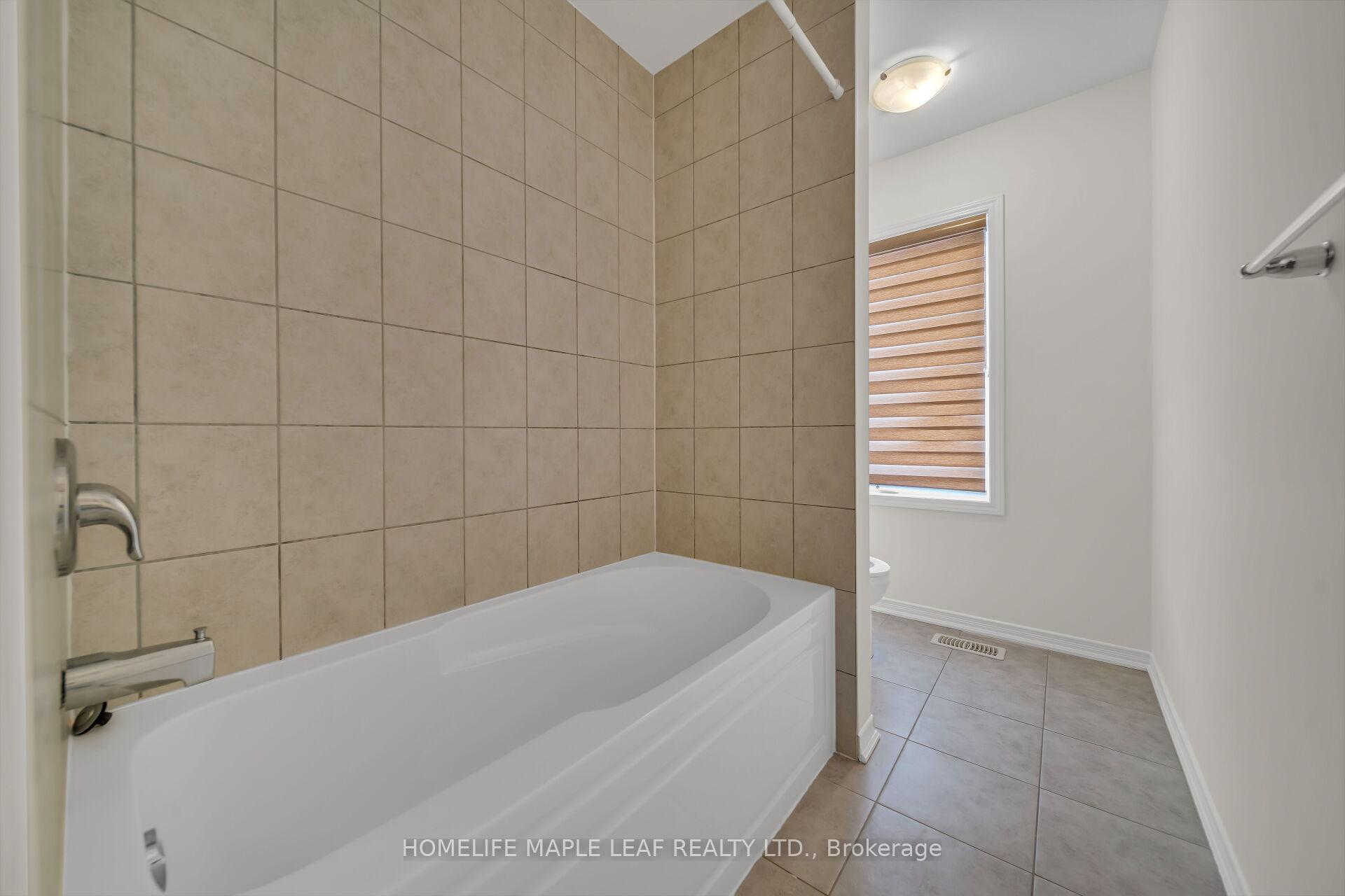 Photo 33 of 11 Curtis Street, Woolwich — HOMEH