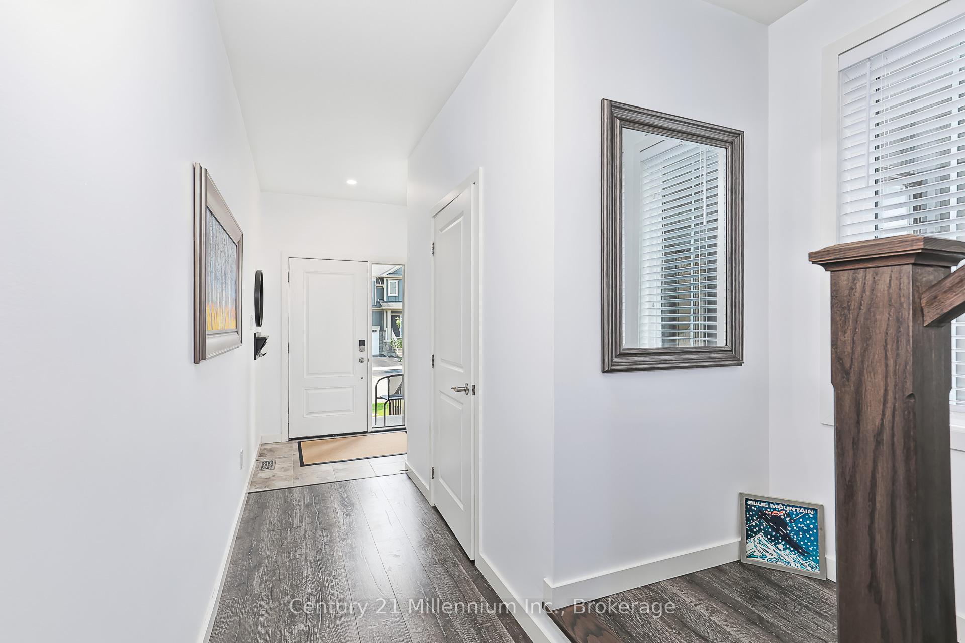 Photo 5 of 141 Yellow Birch Crescent, Blue Mountains — HOMEH