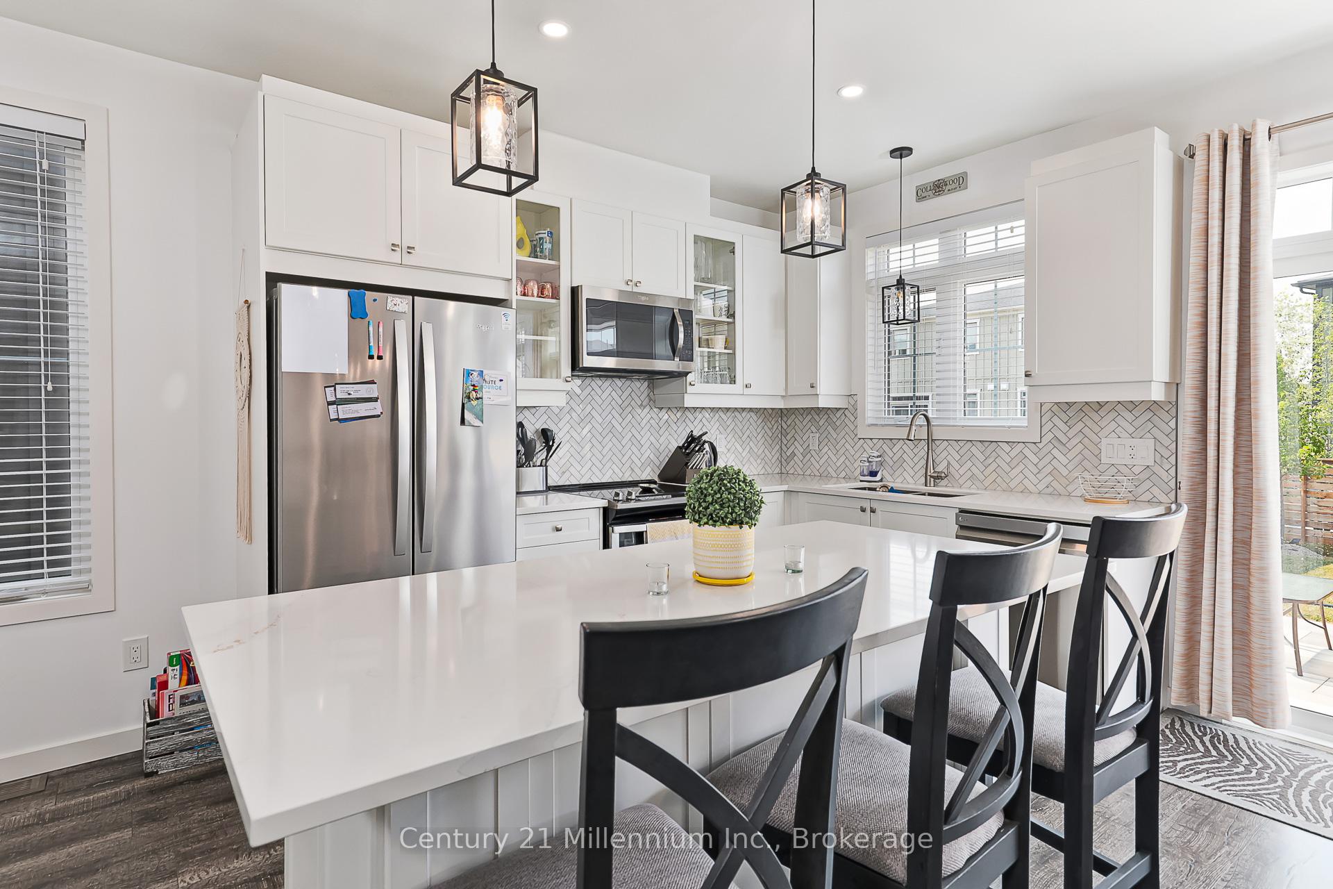 Photo 15 of 141 Yellow Birch Crescent, Blue Mountains — HOMEH