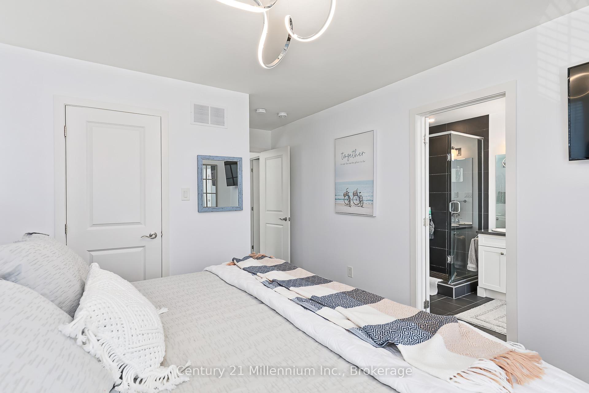 Photo 22 of 141 Yellow Birch Crescent, Blue Mountains — HOMEH