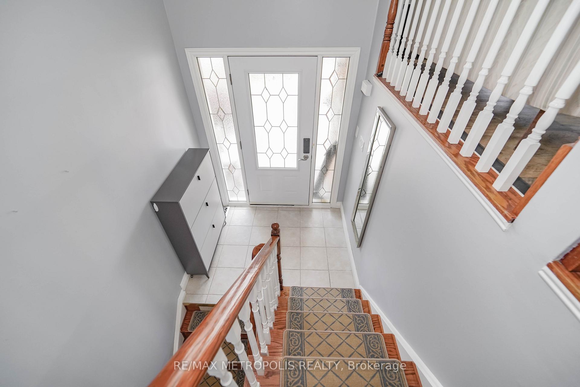 Photo 7 of 26 Limestone Crescent, Whitby, Pringle Creek — HOMEH