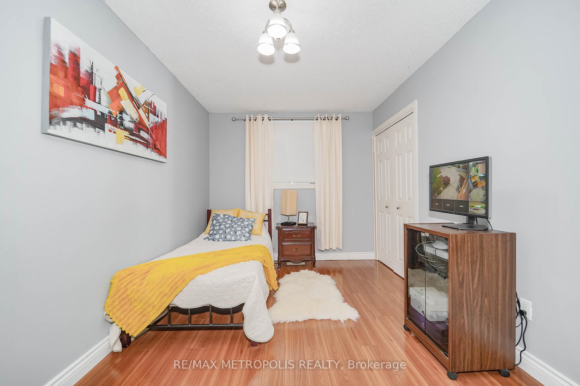 Photo 25 of 26 Limestone Crescent, Whitby, Pringle Creek — HOMEH