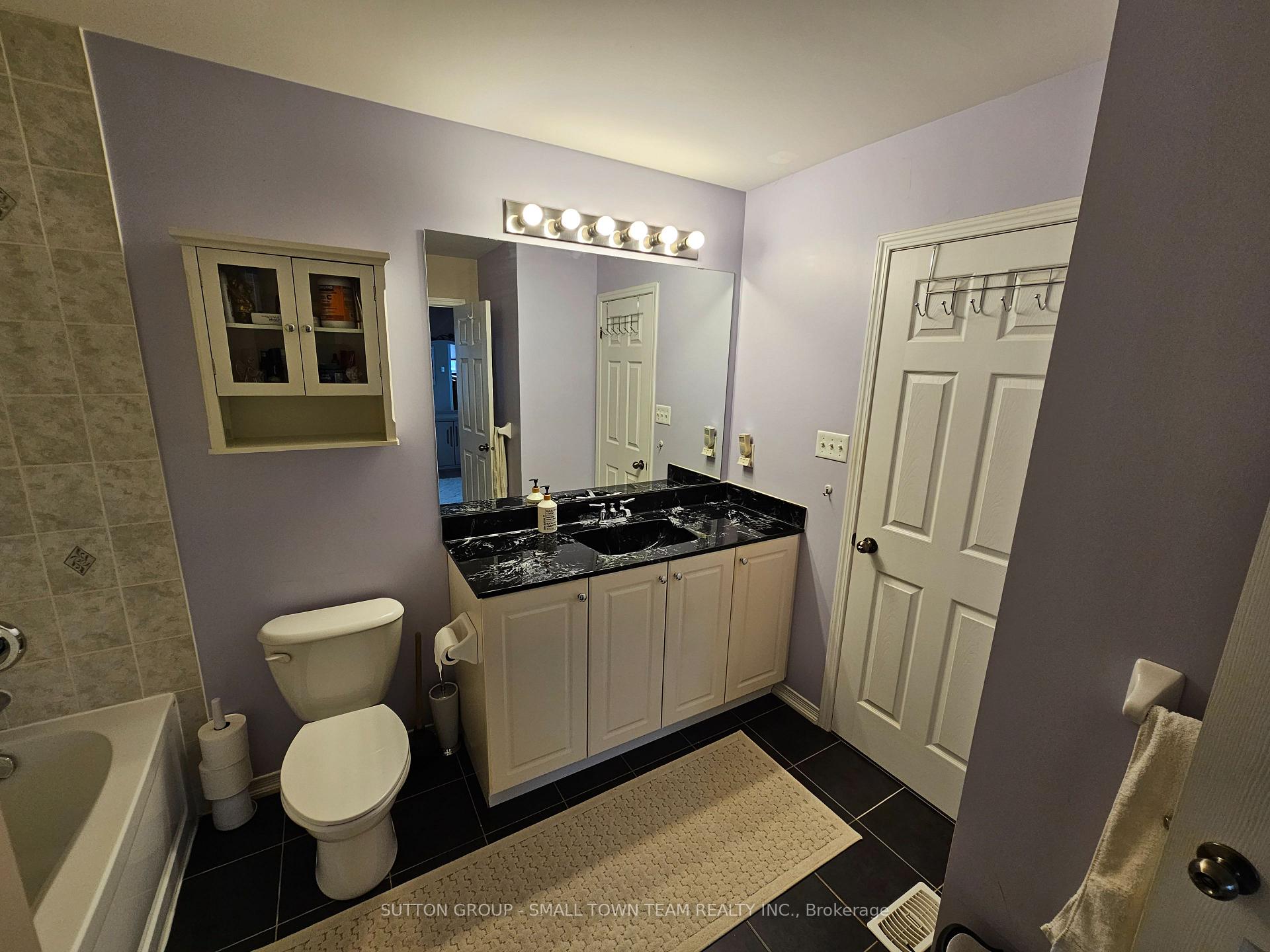 Photo 20 of 59 Trowbridge Street, Woolwich, Breslau — HOMEH