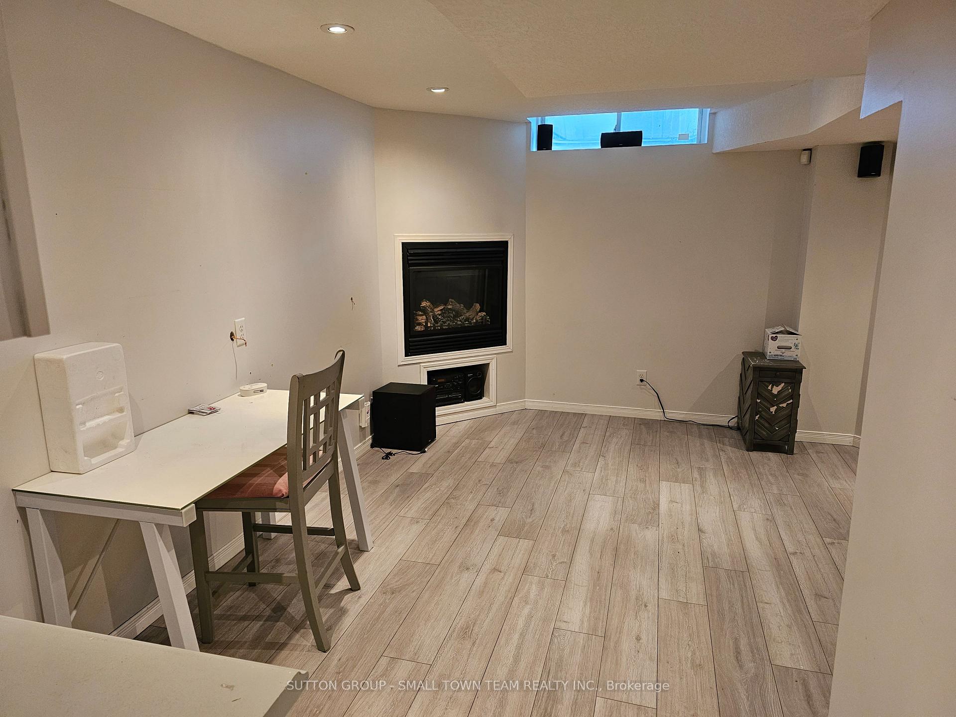 Photo 28 of 59 Trowbridge Street, Woolwich, Breslau — HOMEH