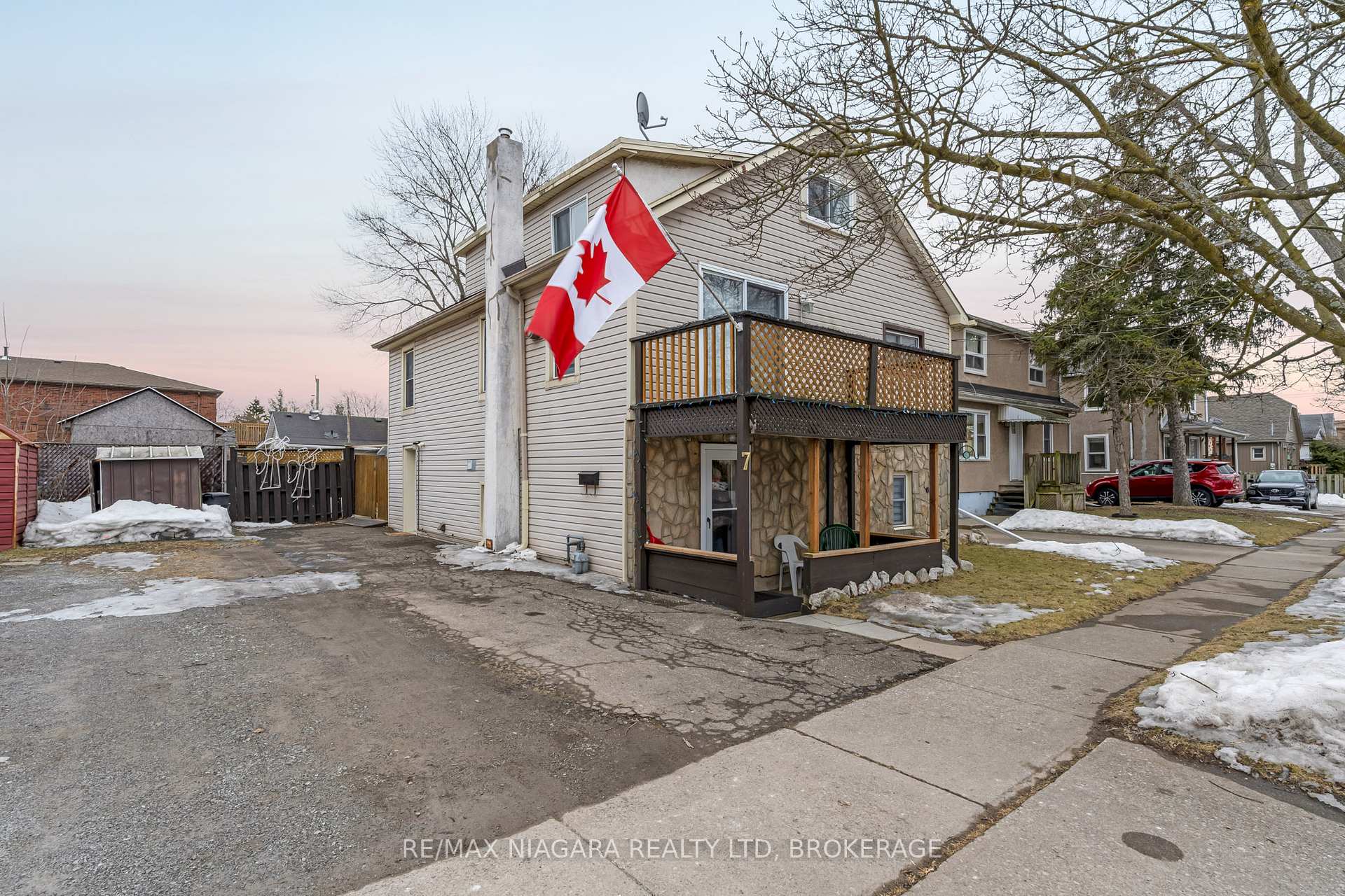Front of 7 Balmoral Avenue