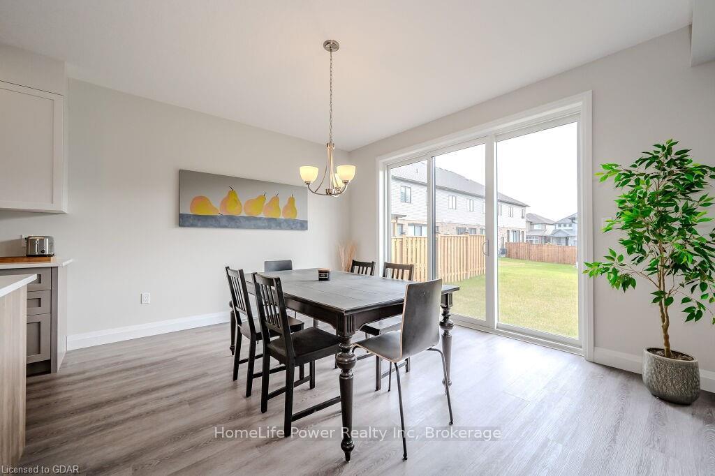 Photo 13 of 45 Queensgate Crescent, Woolwich — HOMEH