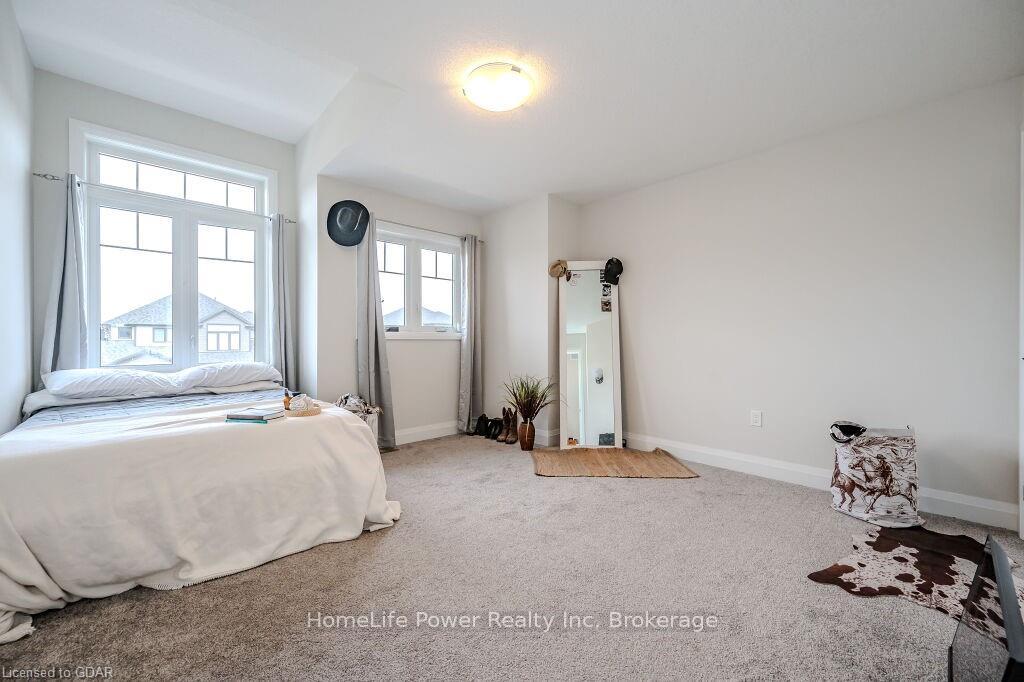 Photo 26 of 45 Queensgate Crescent, Woolwich — HOMEH