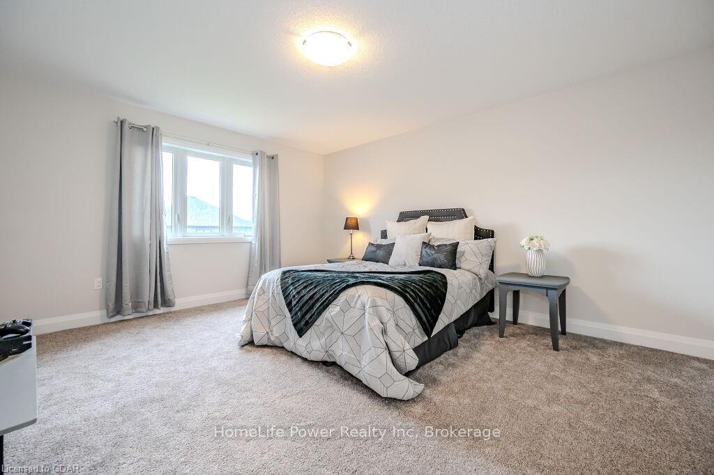 Photo 34 of 45 Queensgate Crescent, Woolwich — HOMEH