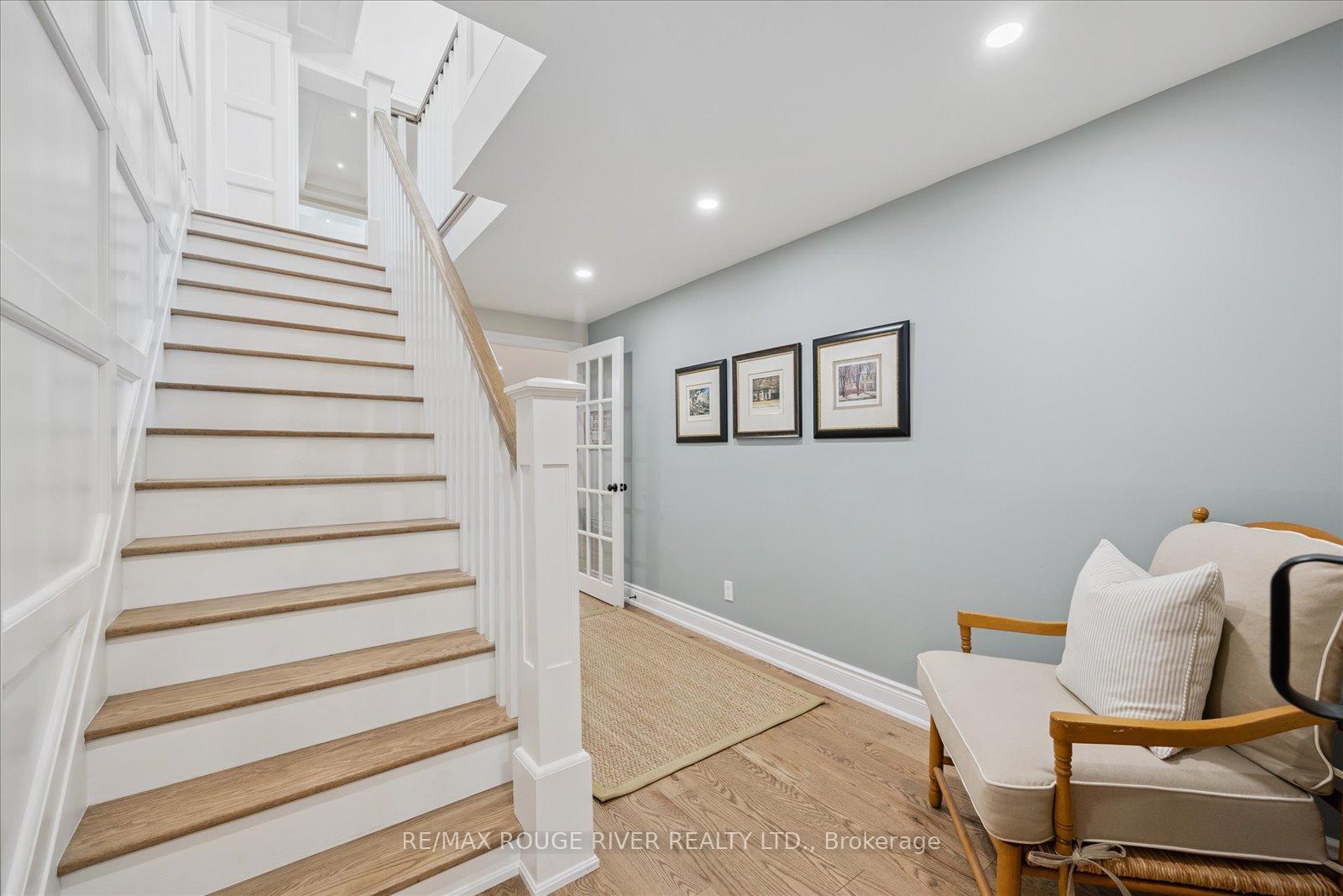 Photo 28 of 34 Nightingale Crescent, Whitby, Brooklin — HOMEH