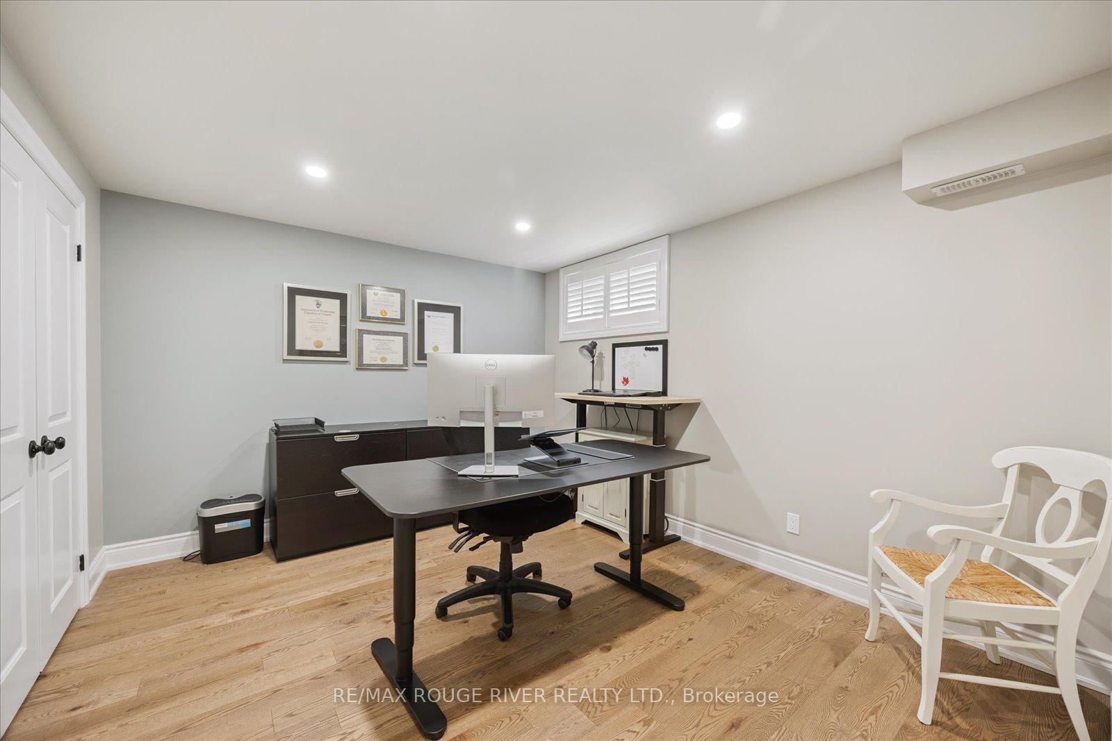 Photo 33 of 34 Nightingale Crescent, Whitby, Brooklin — HOMEH