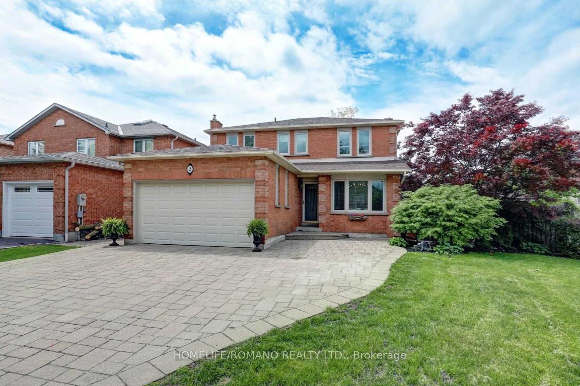 Photo 1 of 2 Viva Court, Vaughan, Maple — HOMEH