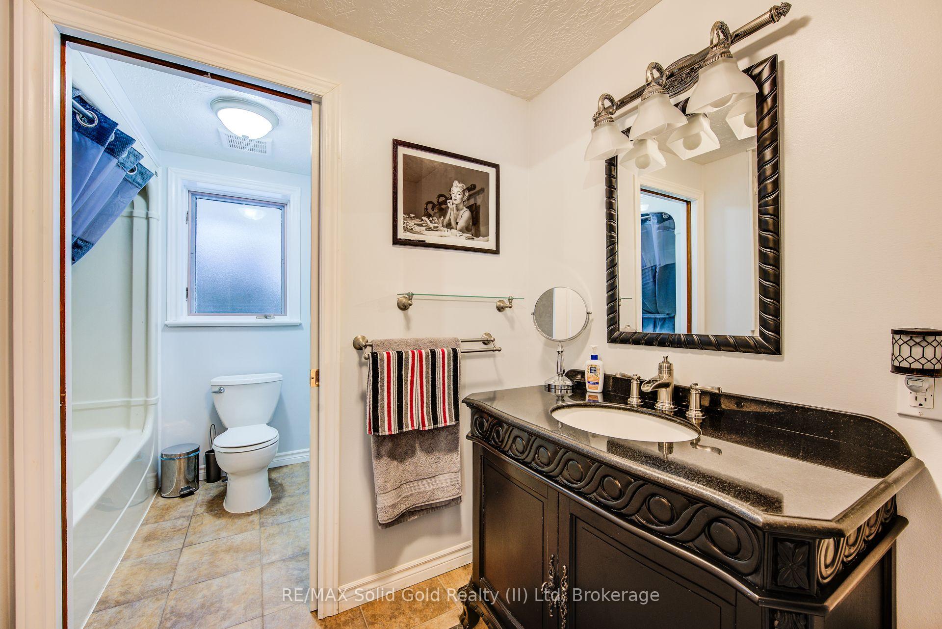 Photo 13 of 1040 Rivers Edge Drive, Woolwich — HOMEH