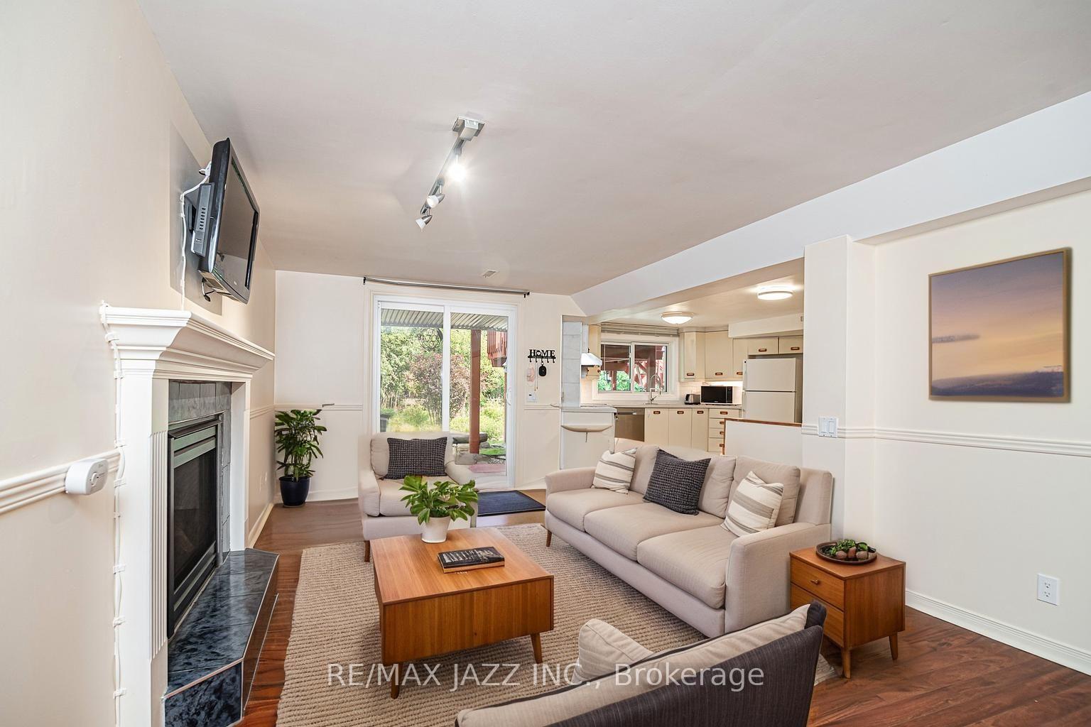 Photo 4 of Unit Bsmt, 30 Love Crescent, Ajax, South West — HOMEH