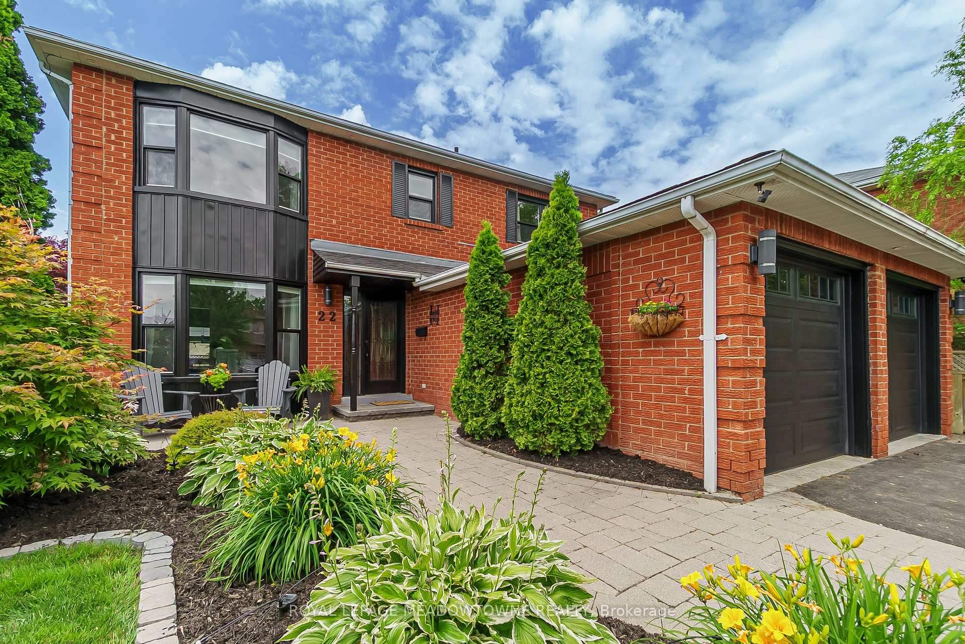 Photo 3 of 22 Catherine Drive, Whitby, Pringle Creek — HOMEH