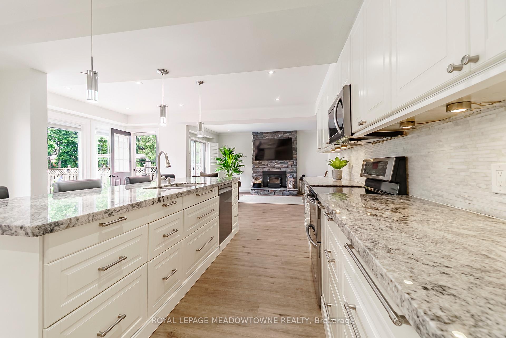Photo 9 of 22 Catherine Drive, Whitby, Pringle Creek — HOMEH