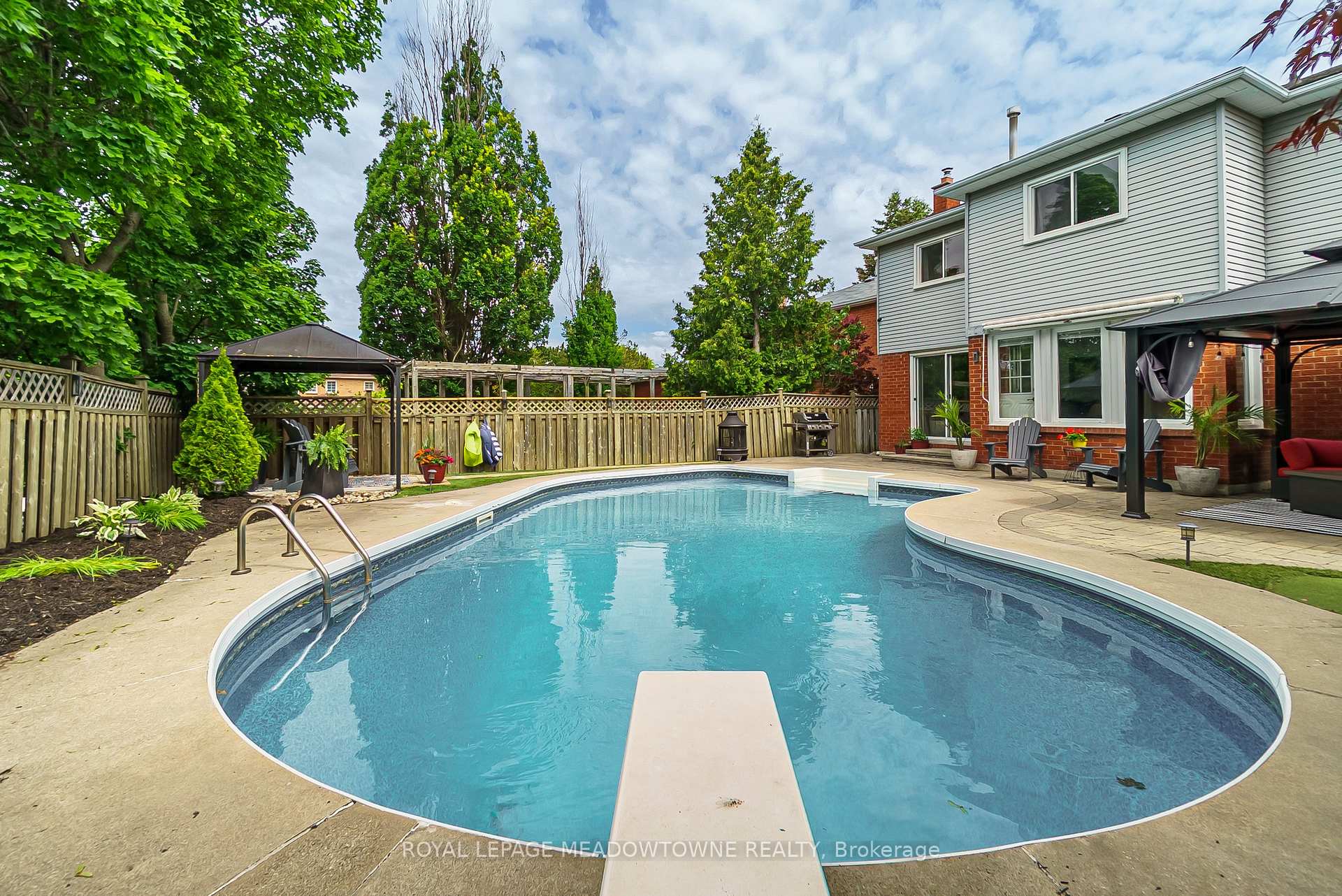 Photo 34 of 22 Catherine Drive, Whitby, Pringle Creek — HOMEH