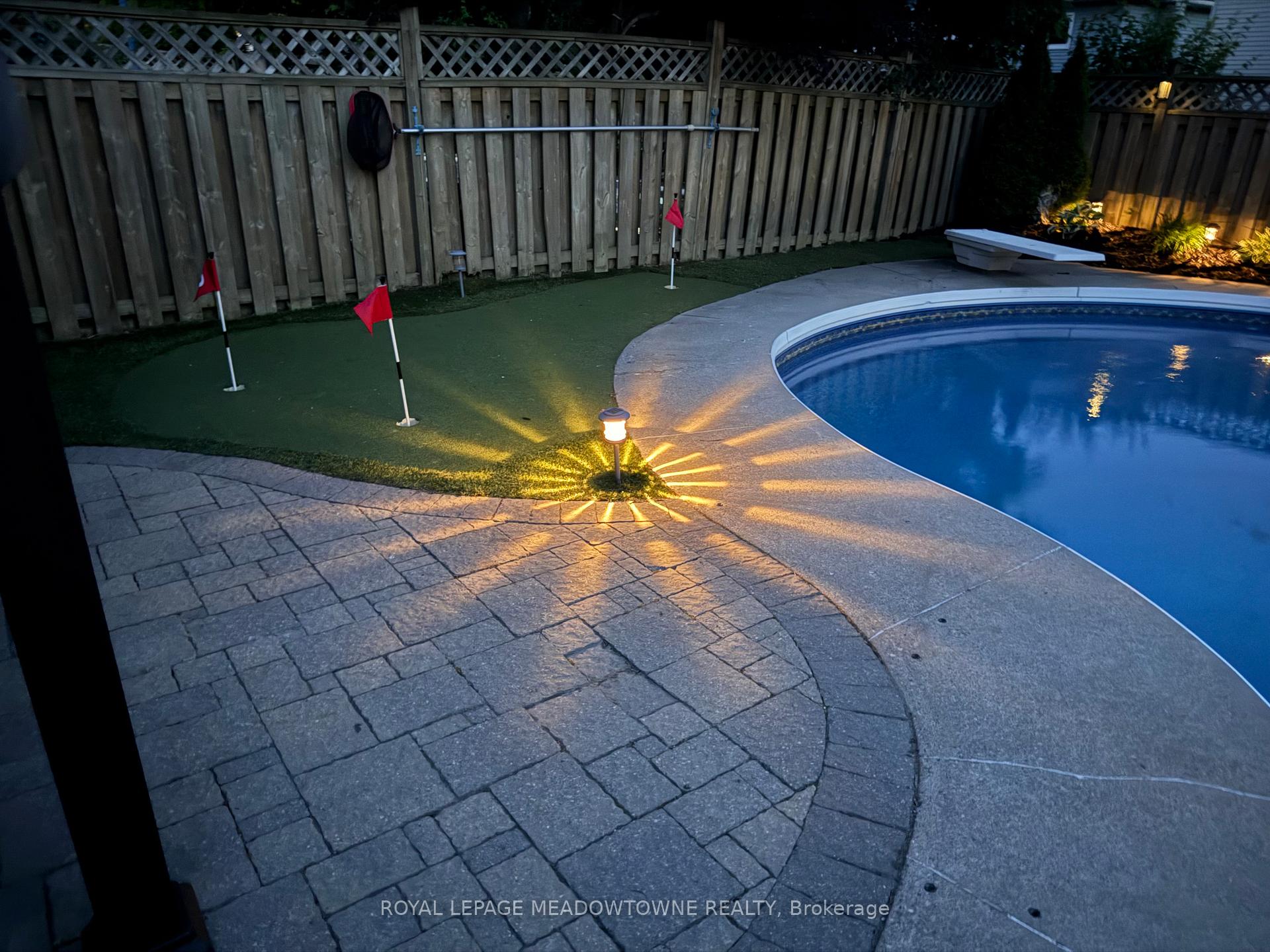 Photo 37 of 22 Catherine Drive, Whitby, Pringle Creek — HOMEH