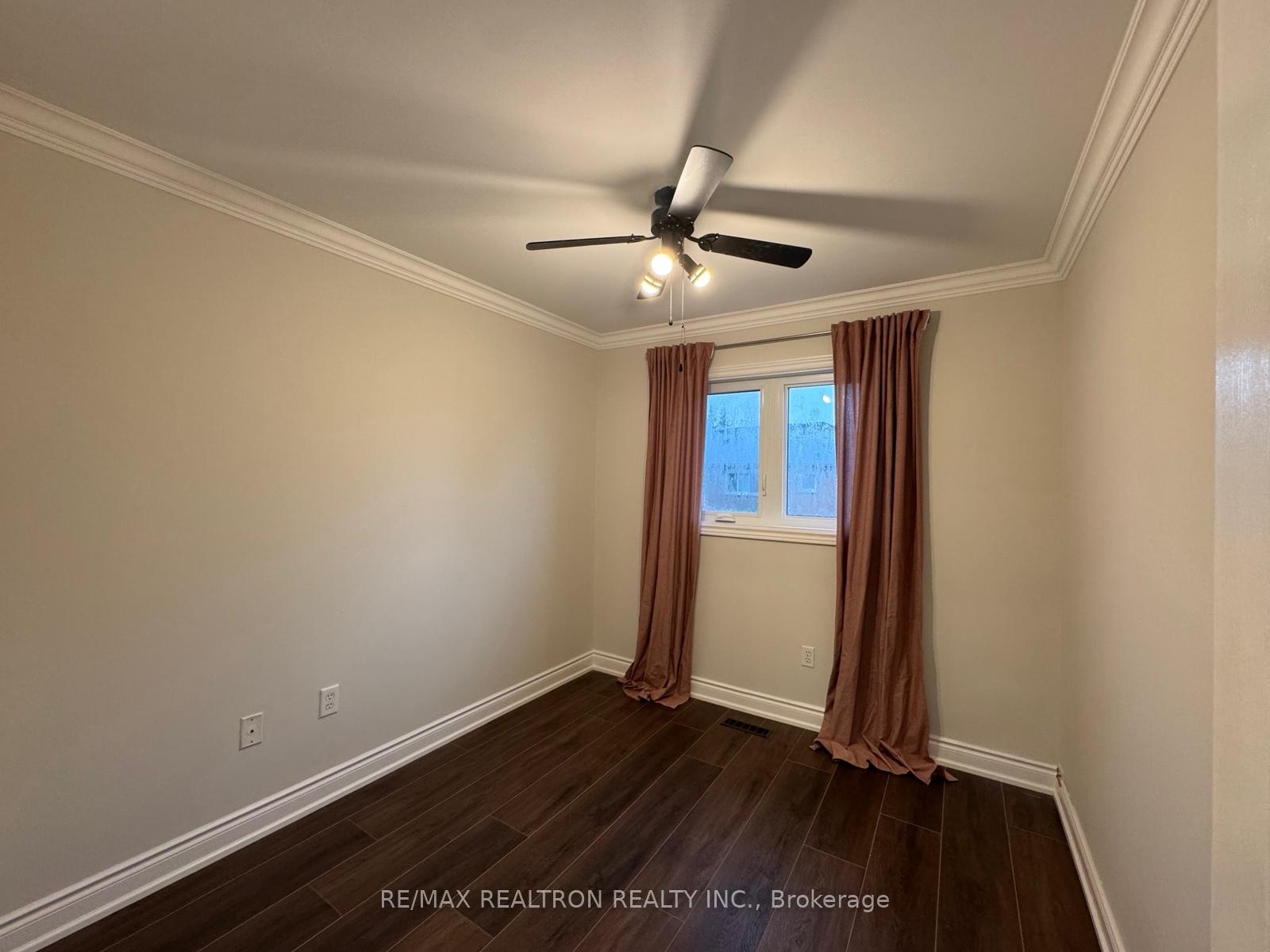 Photo 19 of 73 Lento Court, Vaughan, East Woodbridge — HOMEH
