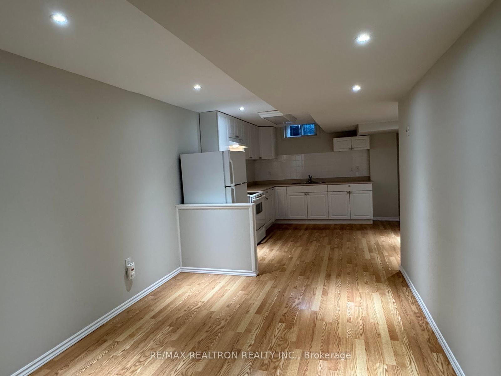 Photo 24 of 73 Lento Court, Vaughan, East Woodbridge — HOMEH