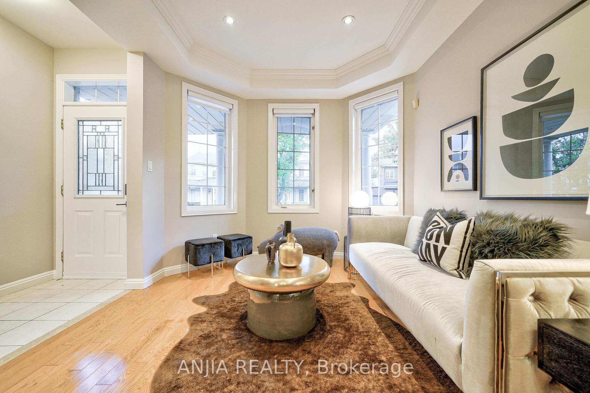 Photo 7 of 32 Sanderson Road, Markham, Cachet — HOMEH