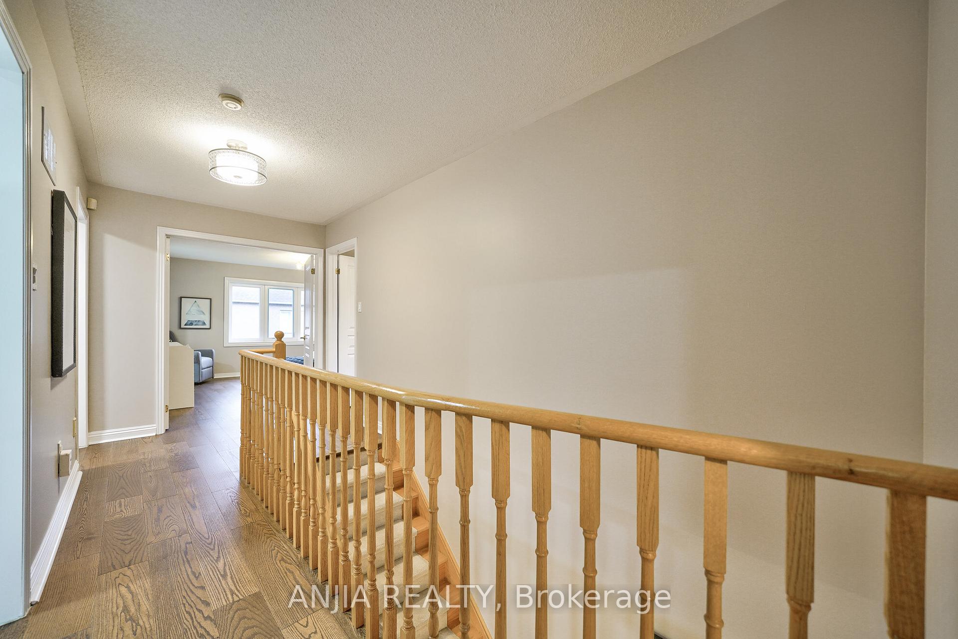 Photo 20 of 32 Sanderson Road, Markham, Cachet — HOMEH