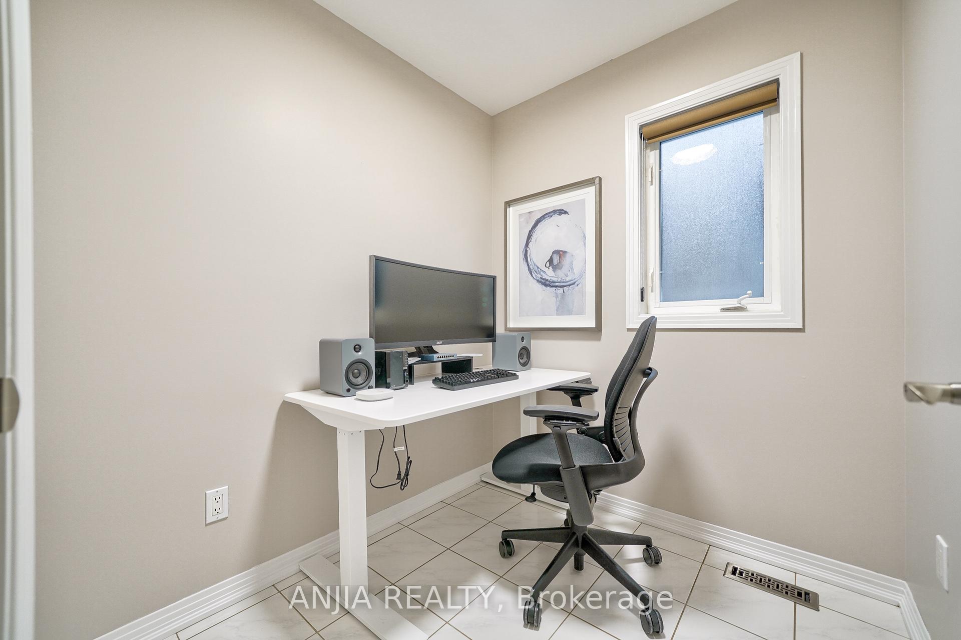 Photo 25 of 32 Sanderson Road, Markham, Cachet — HOMEH