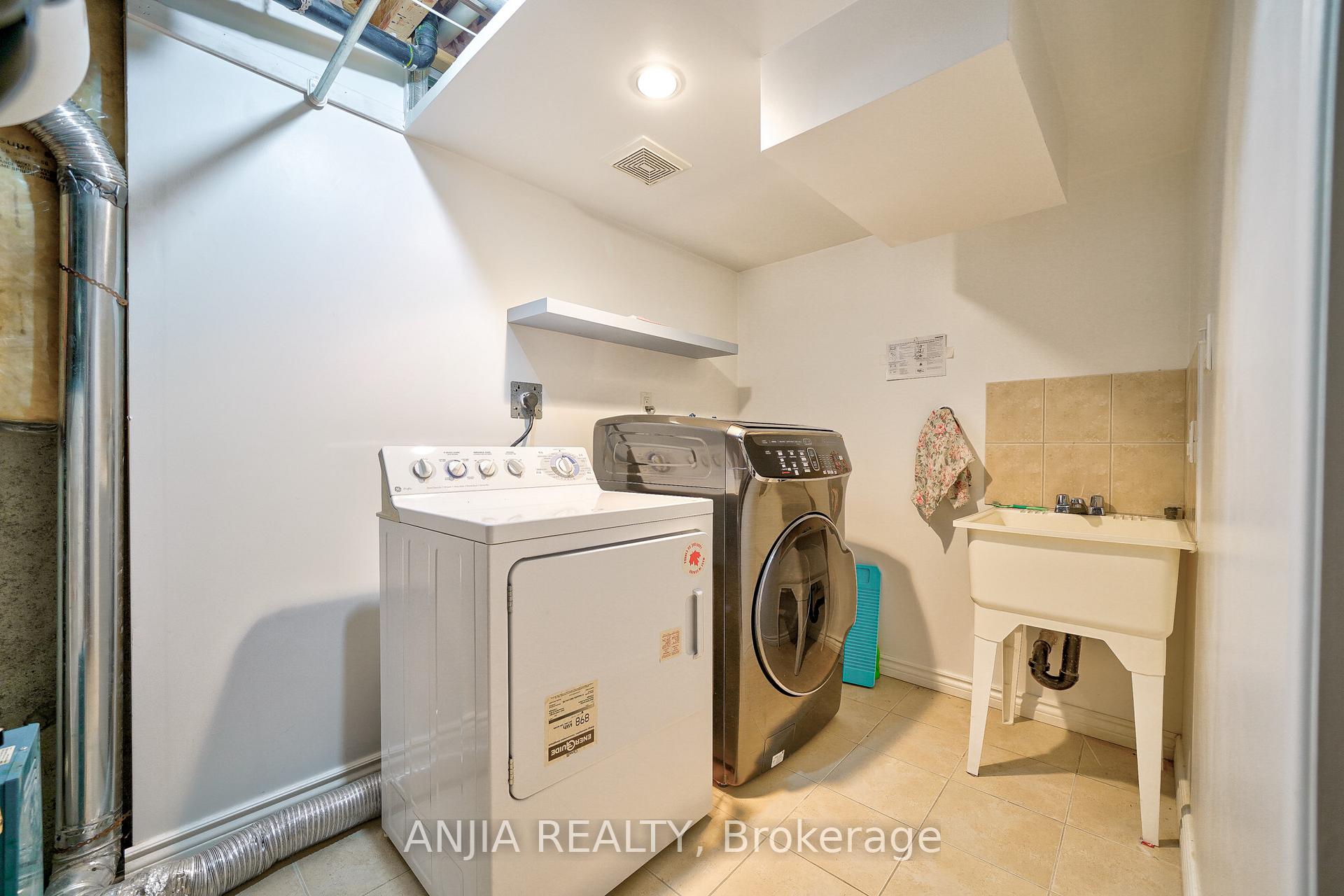 Photo 35 of 32 Sanderson Road, Markham, Cachet — HOMEH