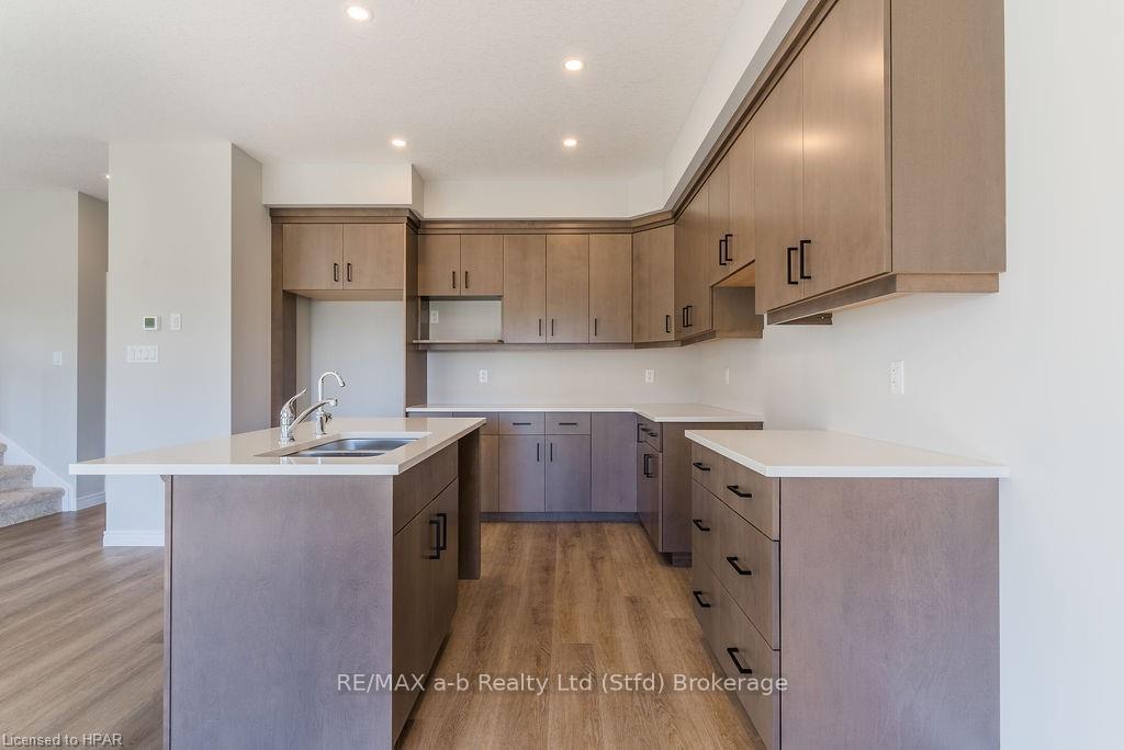 Photo 7 of 139 Mill Race Crescent, Woolwich — HOMEH