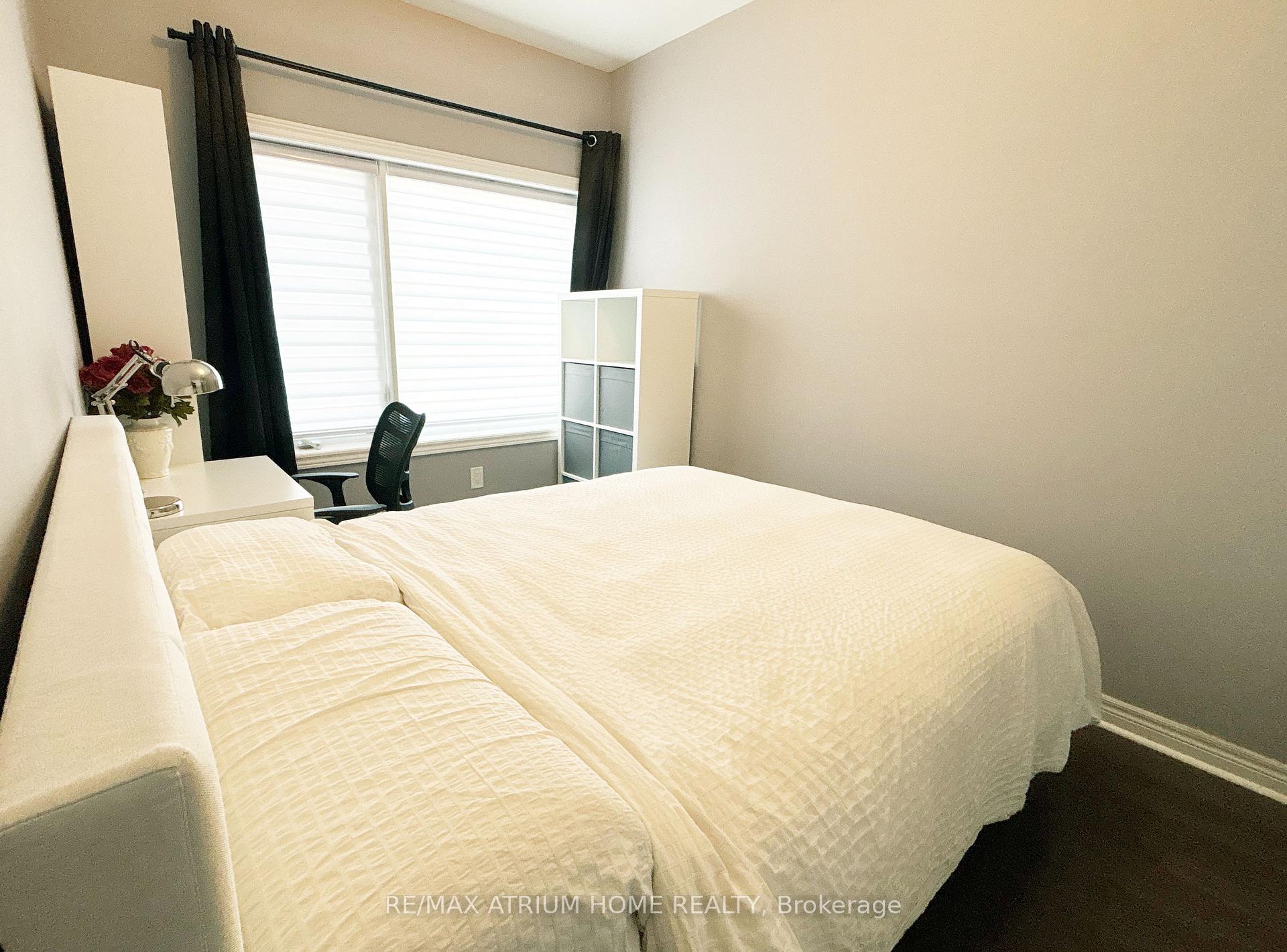 Photo 17 of 1 Laskin Drive, Vaughan, Patterson — HOMEH