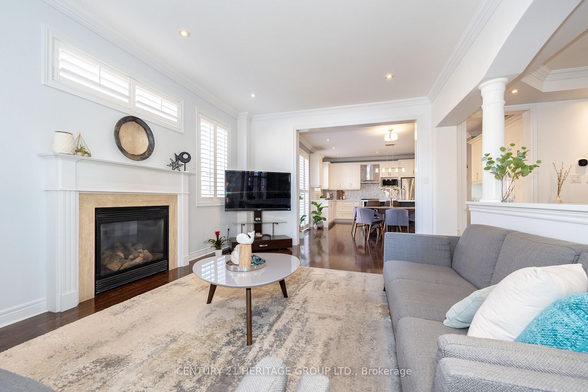 Photo 12 of 78 Walter Scott Crescent, Markham, Victoria Square — HOMEH