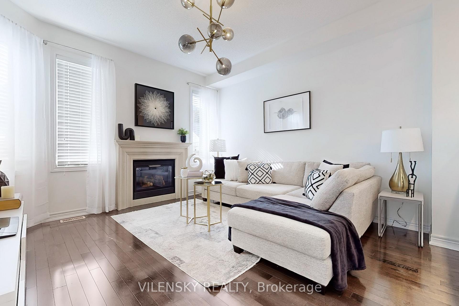 Photo 3 of 20 Alex Black Street, Vaughan, Patterson — HOMEH