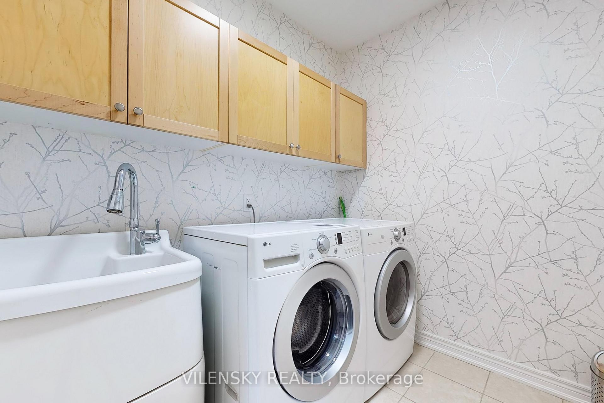 Photo 26 of 20 Alex Black Street, Vaughan, Patterson — HOMEH