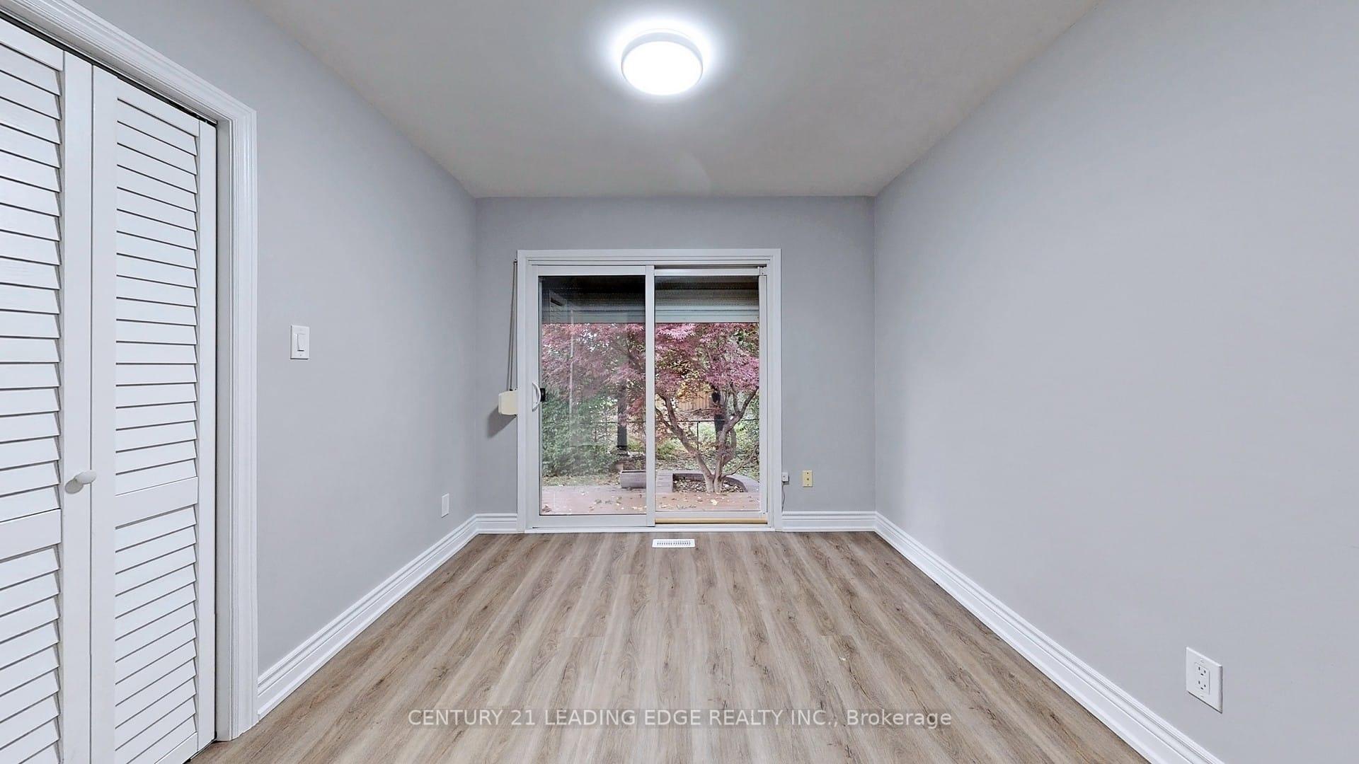 Photo 6 of Unit Main, 806 Beech Street W, Whitby, Downtown Whitby — HOMEH