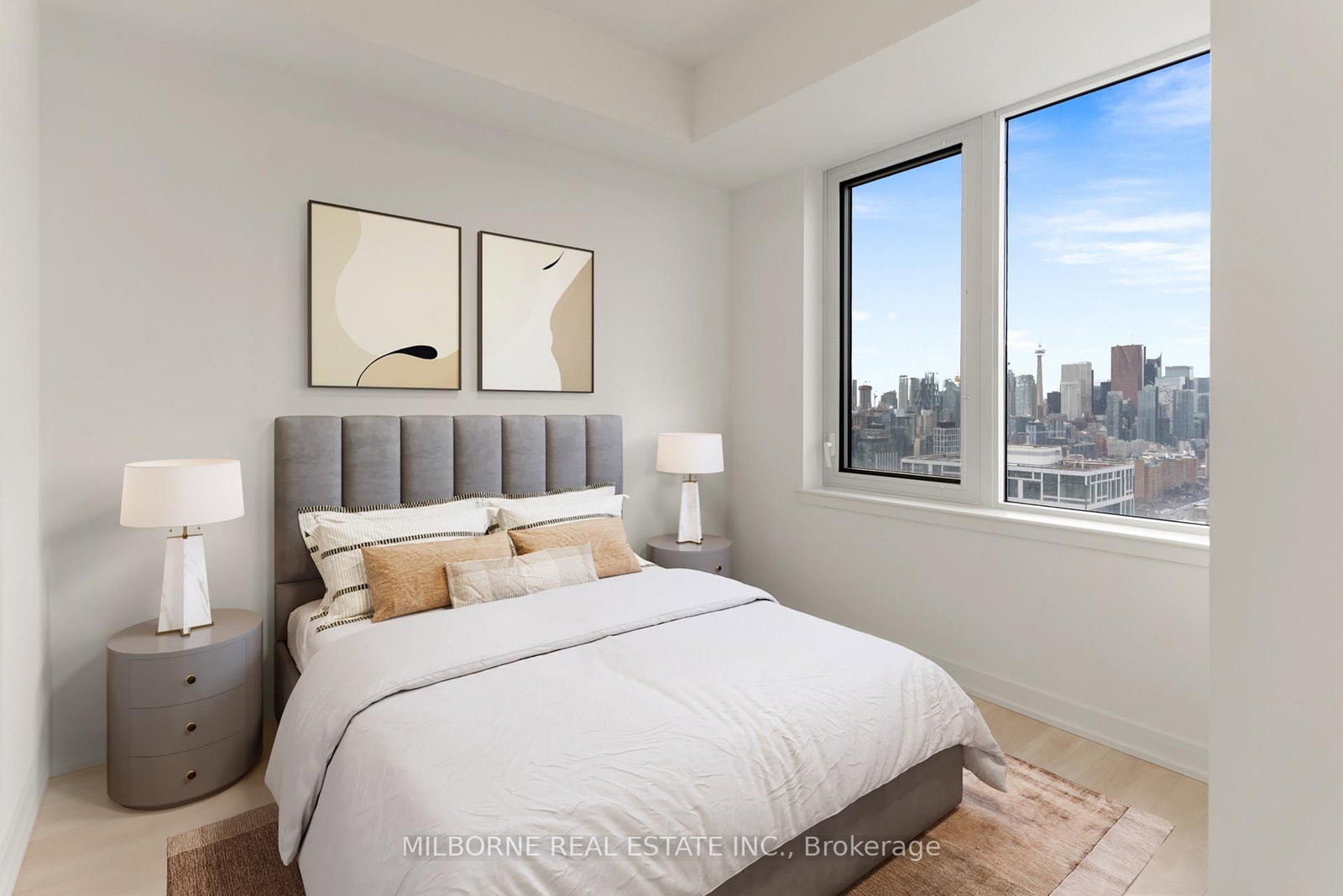 Photo 4 of Unit 3308, 5 Defries St, Toronto, Regent Park — HOMEH