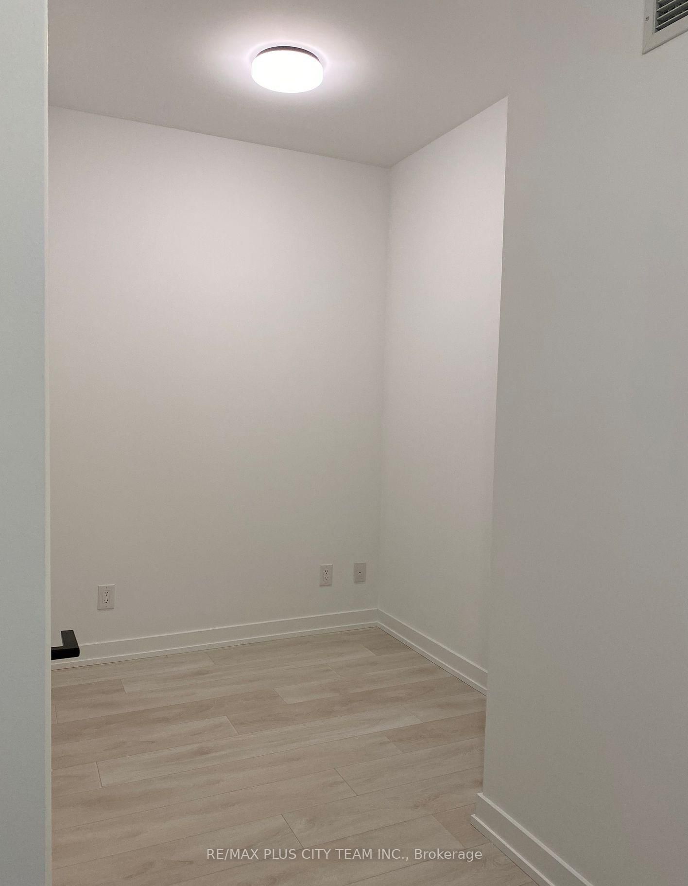 Photo 10 of Unit 324, 5 Defries St, Toronto, Regent Park — HOMEH
